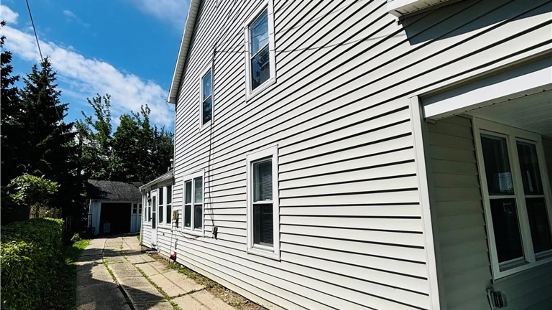 Property at 1933 Crescent, Hamburg, NY 14085 43
