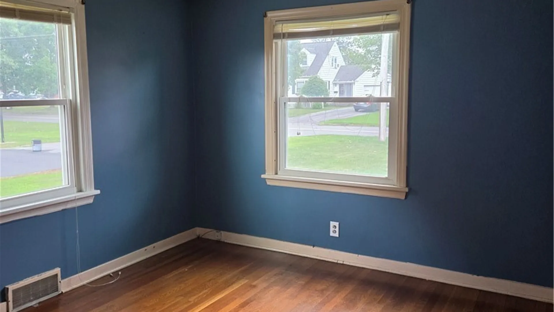 Property at 1009 Jervis Avenue, Rome, NY 13440 6