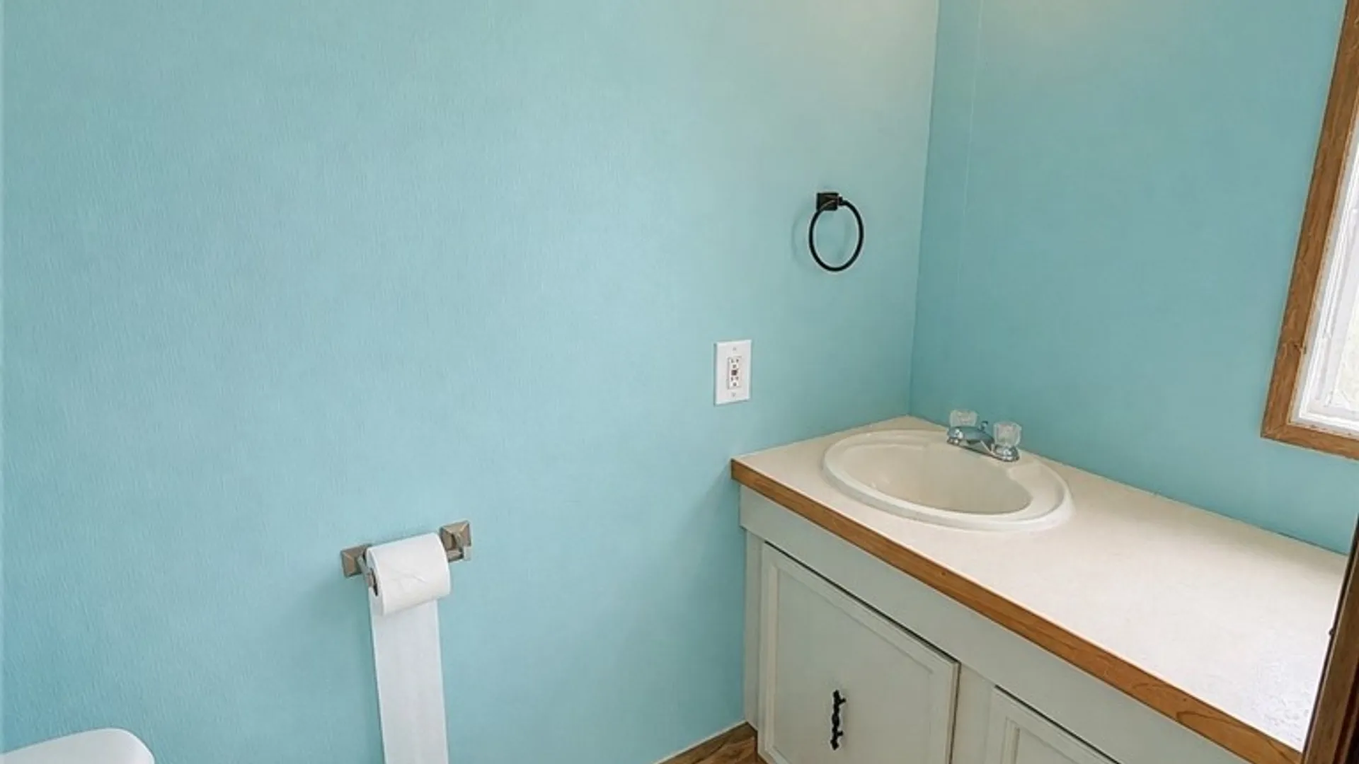 Property at 8148 Amy Jenn, Evans, NY 14006 8