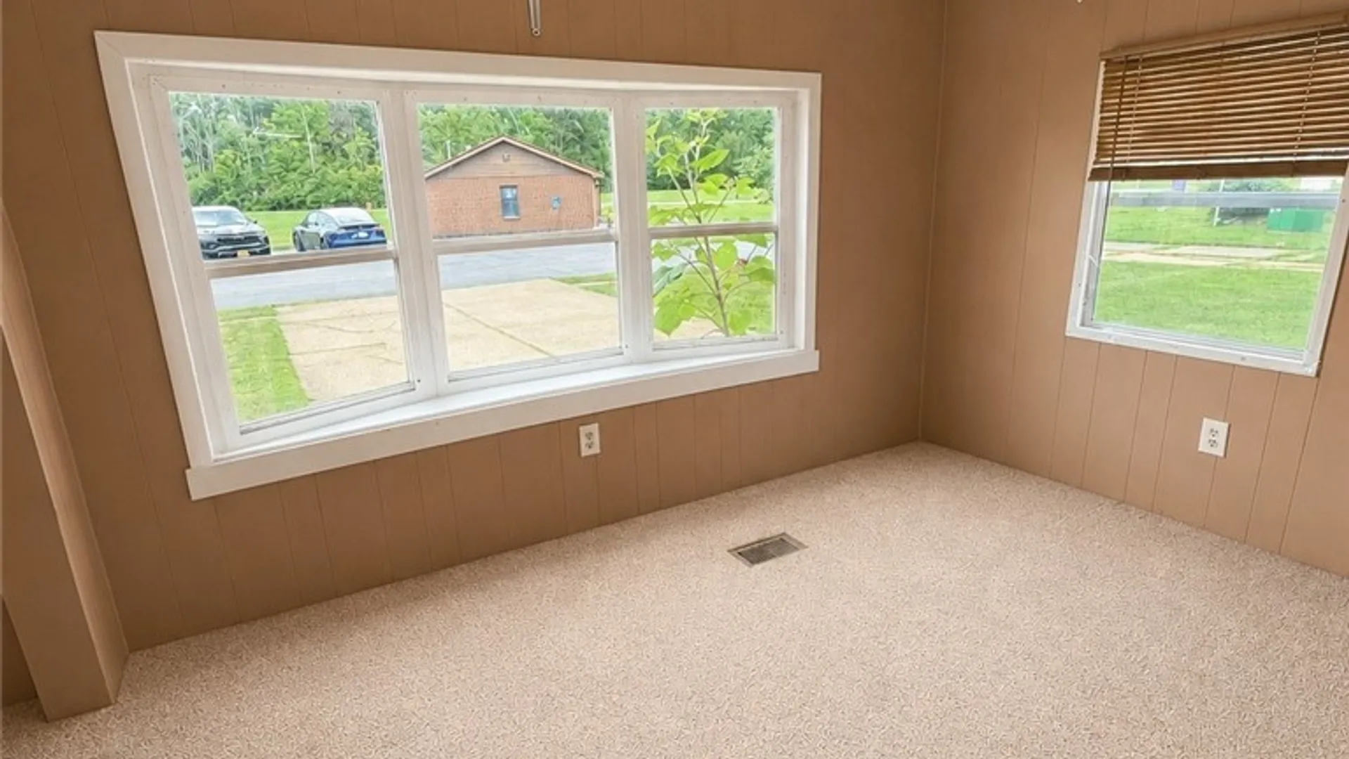 Property at 8148 Amy Jenn, Evans, NY 14006 10