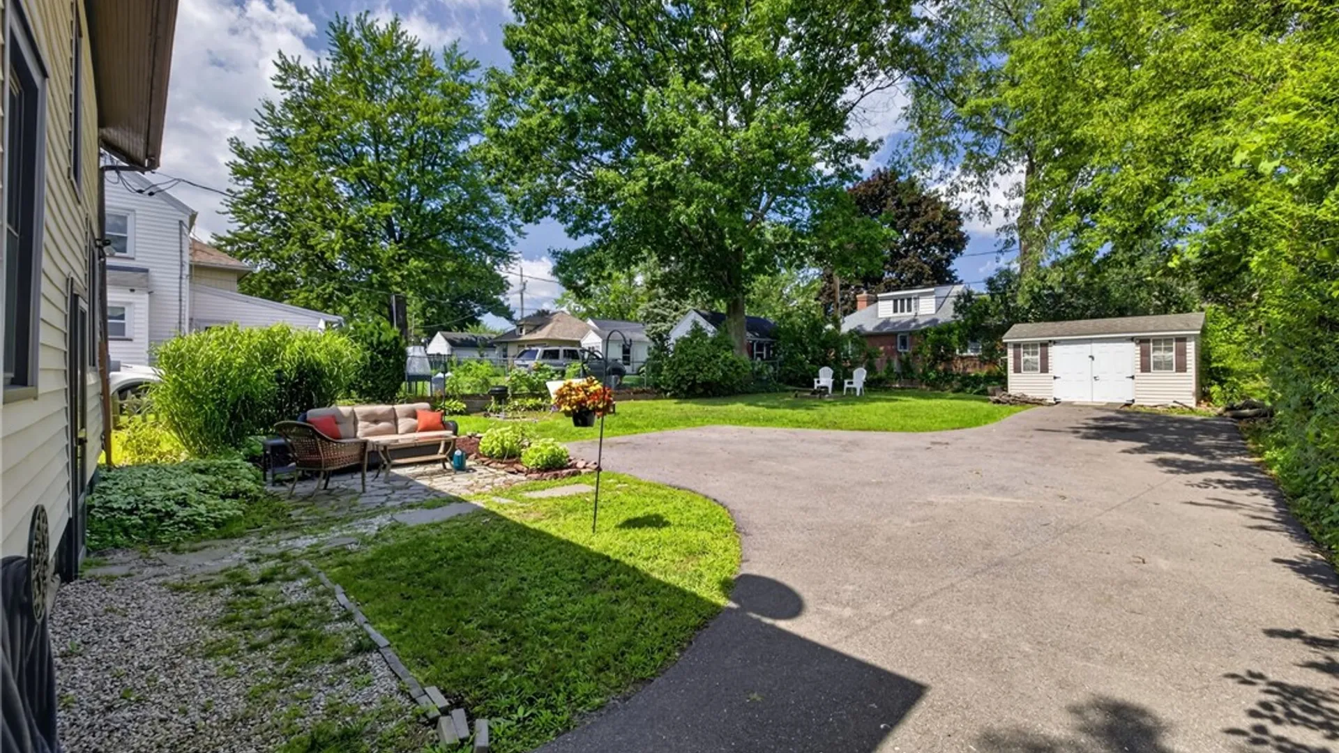 Property at 164 Vinton Road, Irondequoit, NY 14622 25