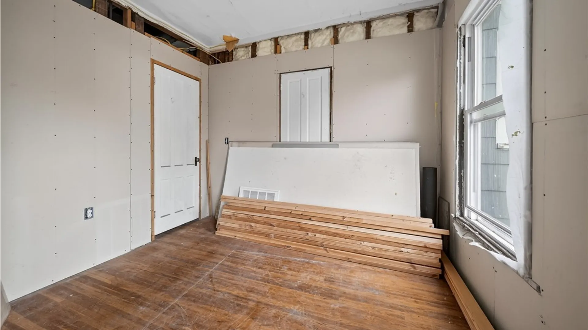 Property at 140 W Seneca Street, Oswego, NY 13126 38