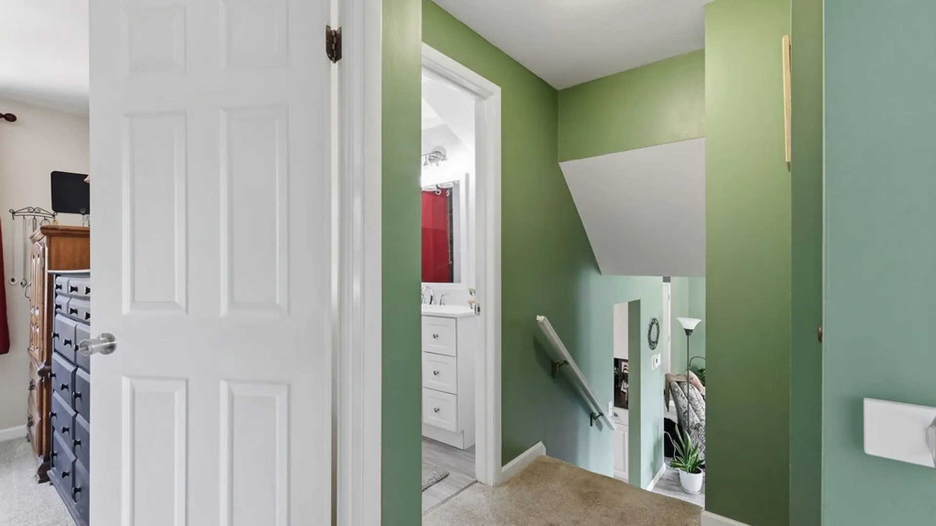 Property at 8420 Falcon Drive, Clay, NY 13090 24