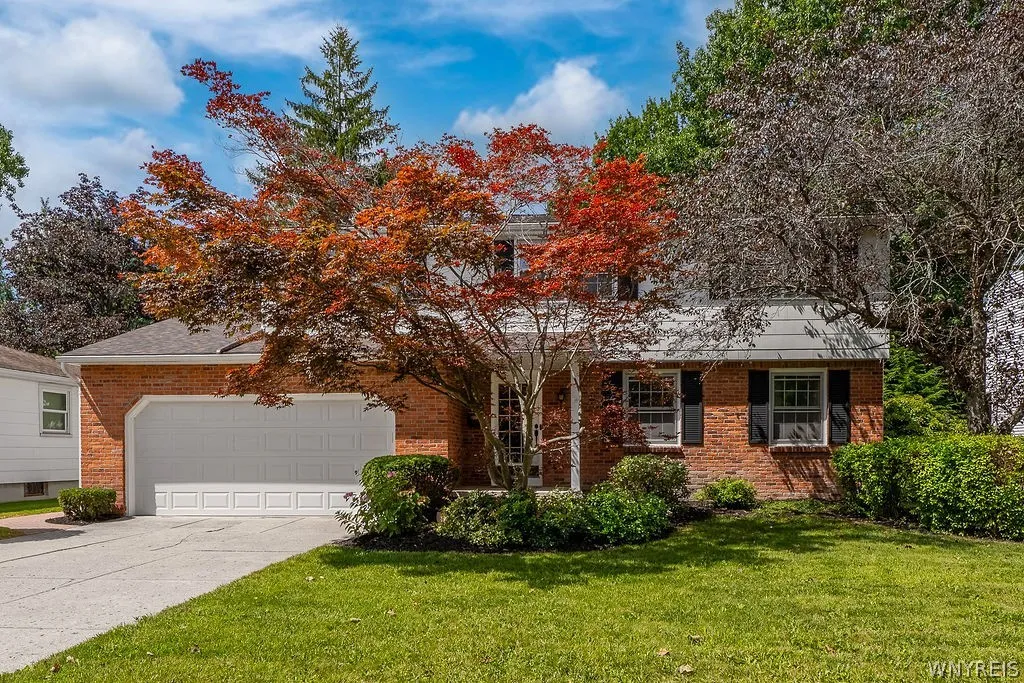 Property at 490 Sprucewood Ter Terrace, Amherst, NY 14221