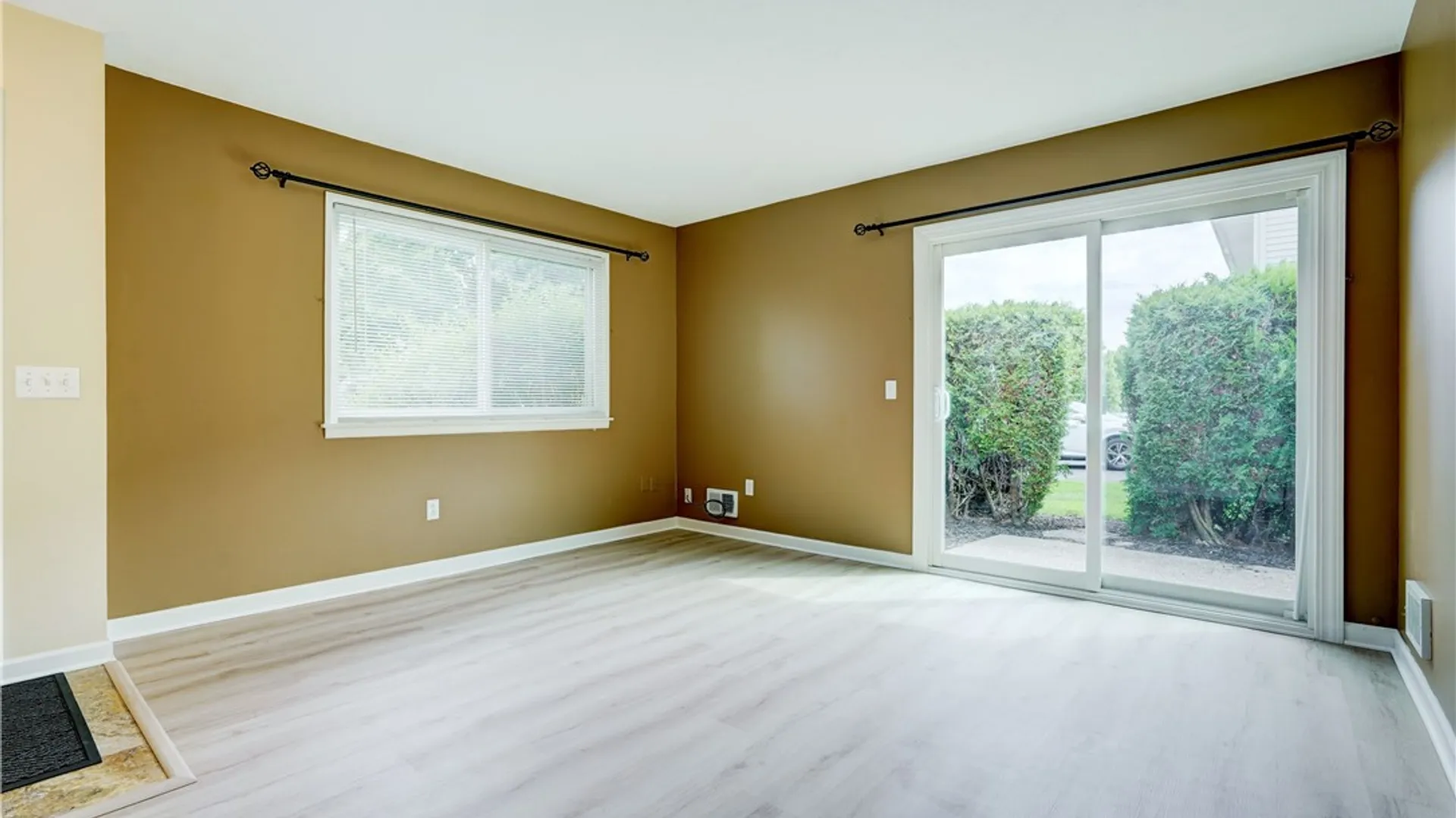 Property at 620 Eastbrooke Lane, Brighton, NY 14618 6