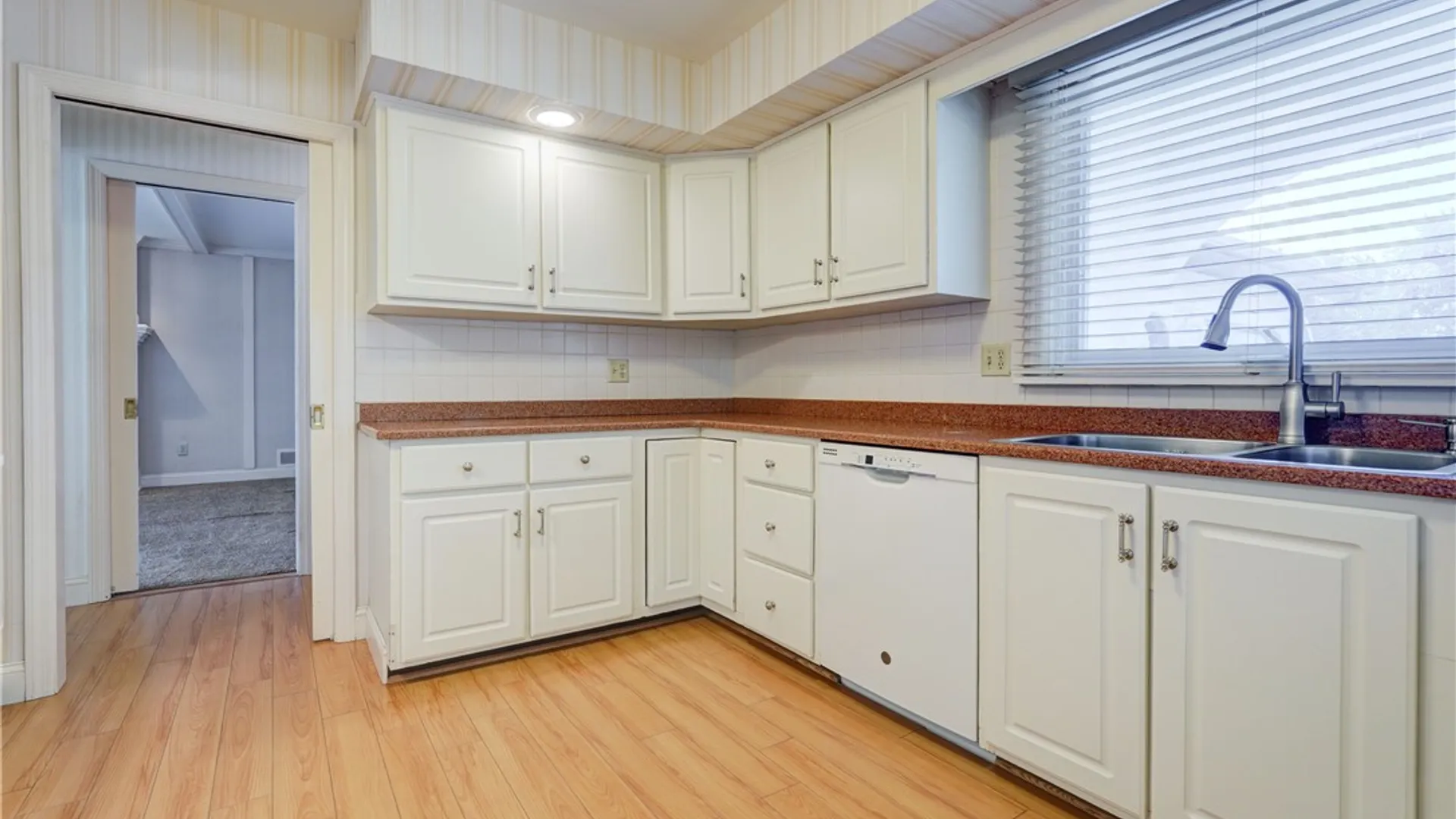 Property at 4 Pin Hook Lane, Pittsford, NY 14534 16