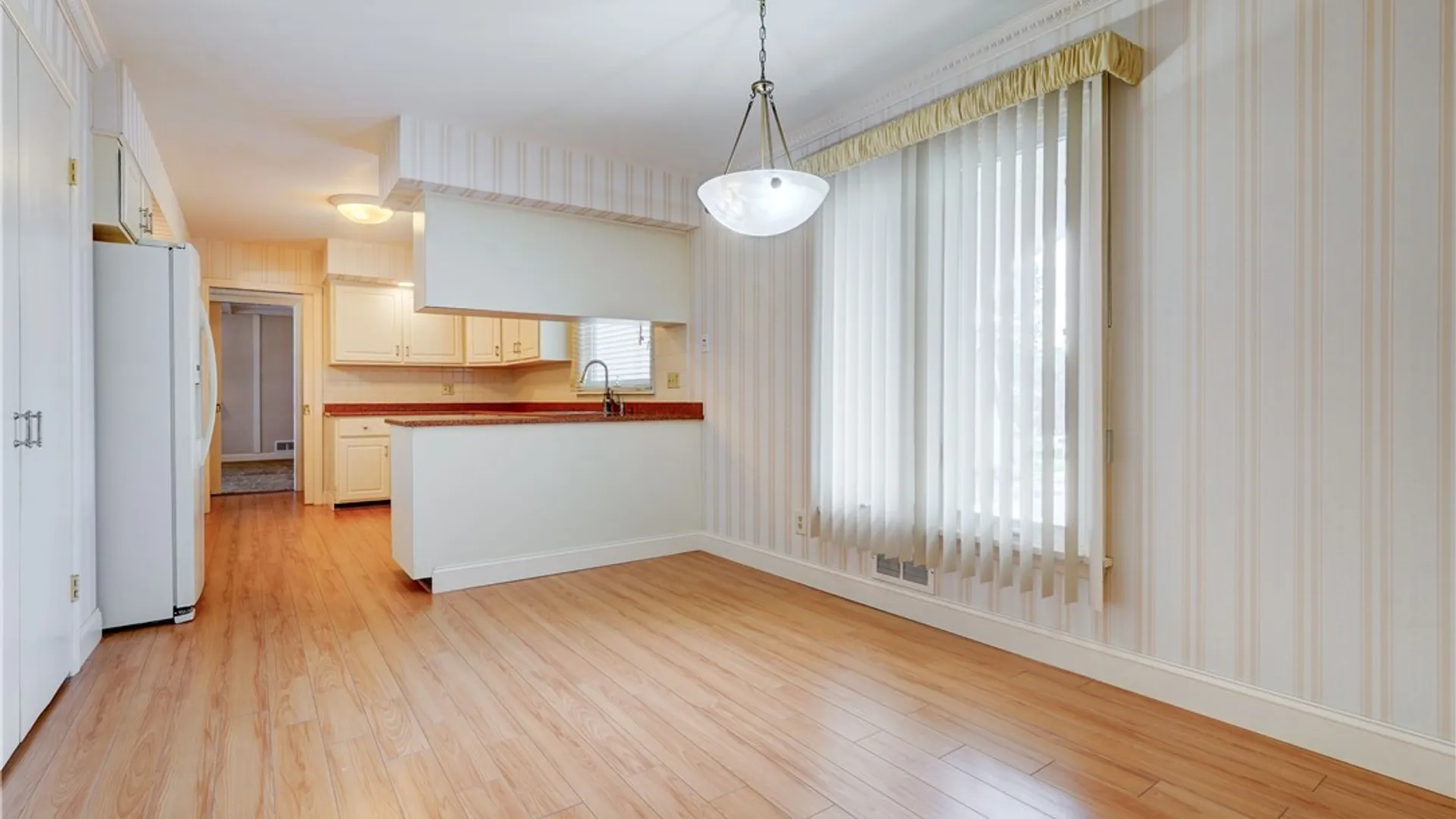 Property at 4 Pin Hook Lane, Pittsford, NY 14534 18