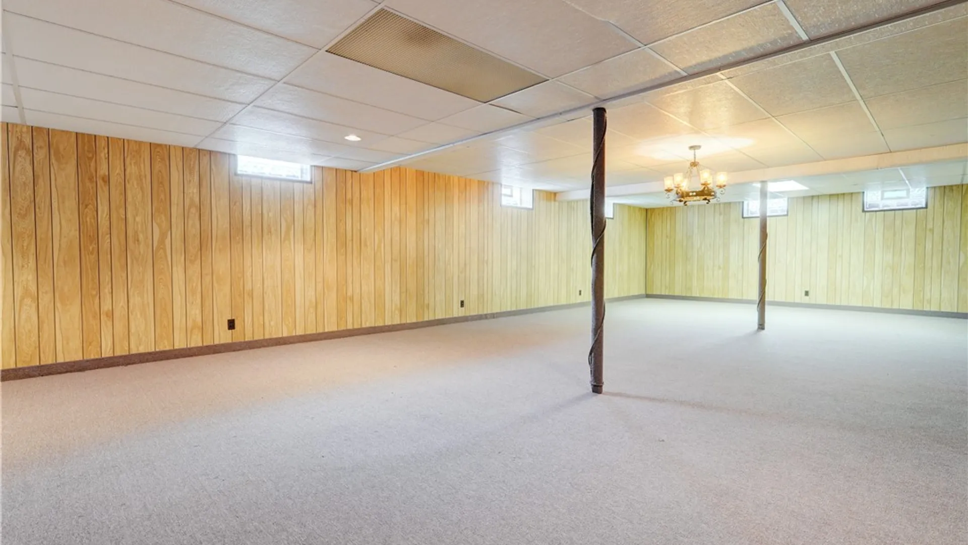 Property at 4 Pin Hook Lane, Pittsford, NY 14534 49