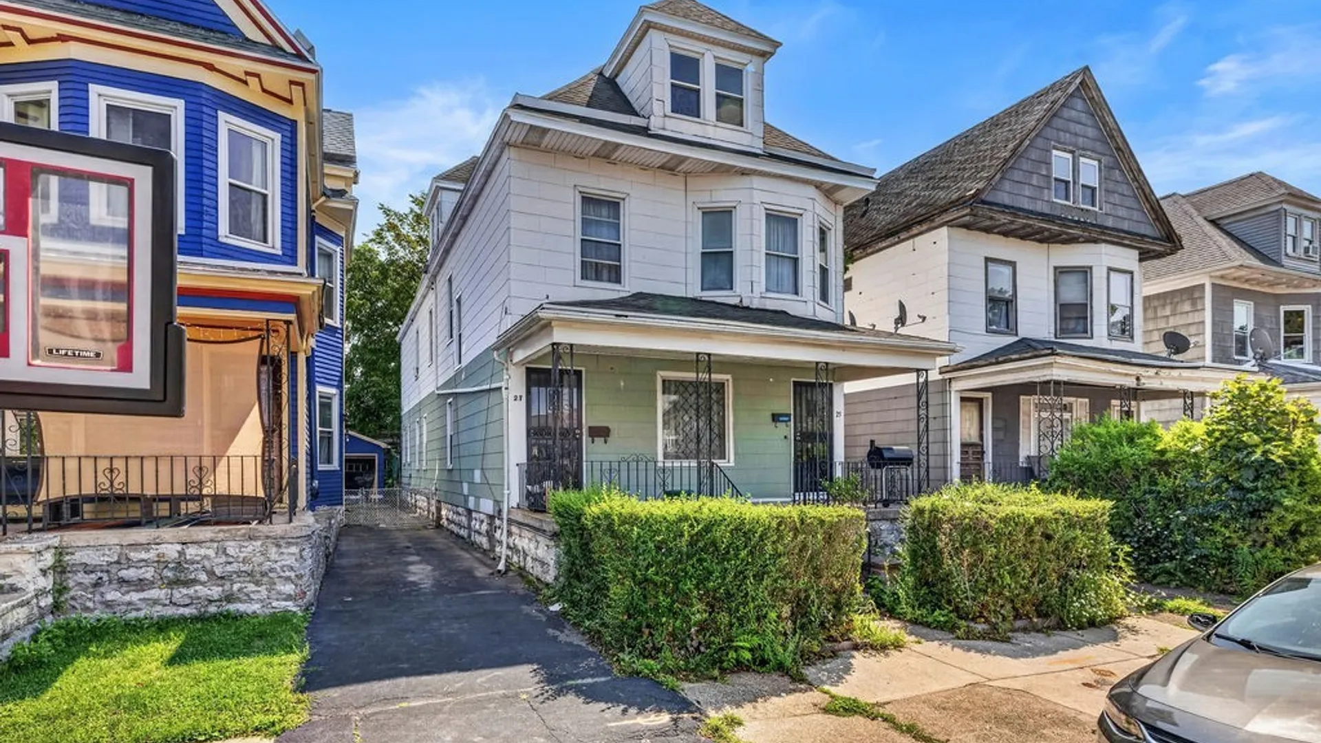 Property at 25 Hoyt Street, Buffalo, NY 14213 3