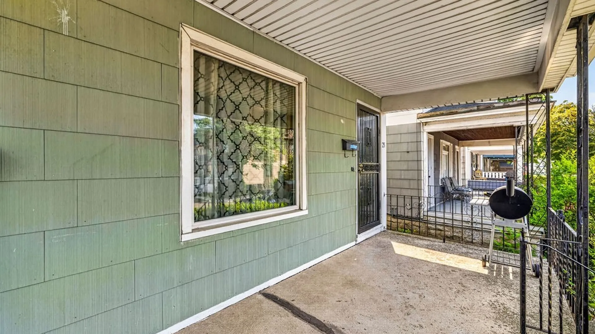 Property at 25 Hoyt Street, Buffalo, NY 14213 4