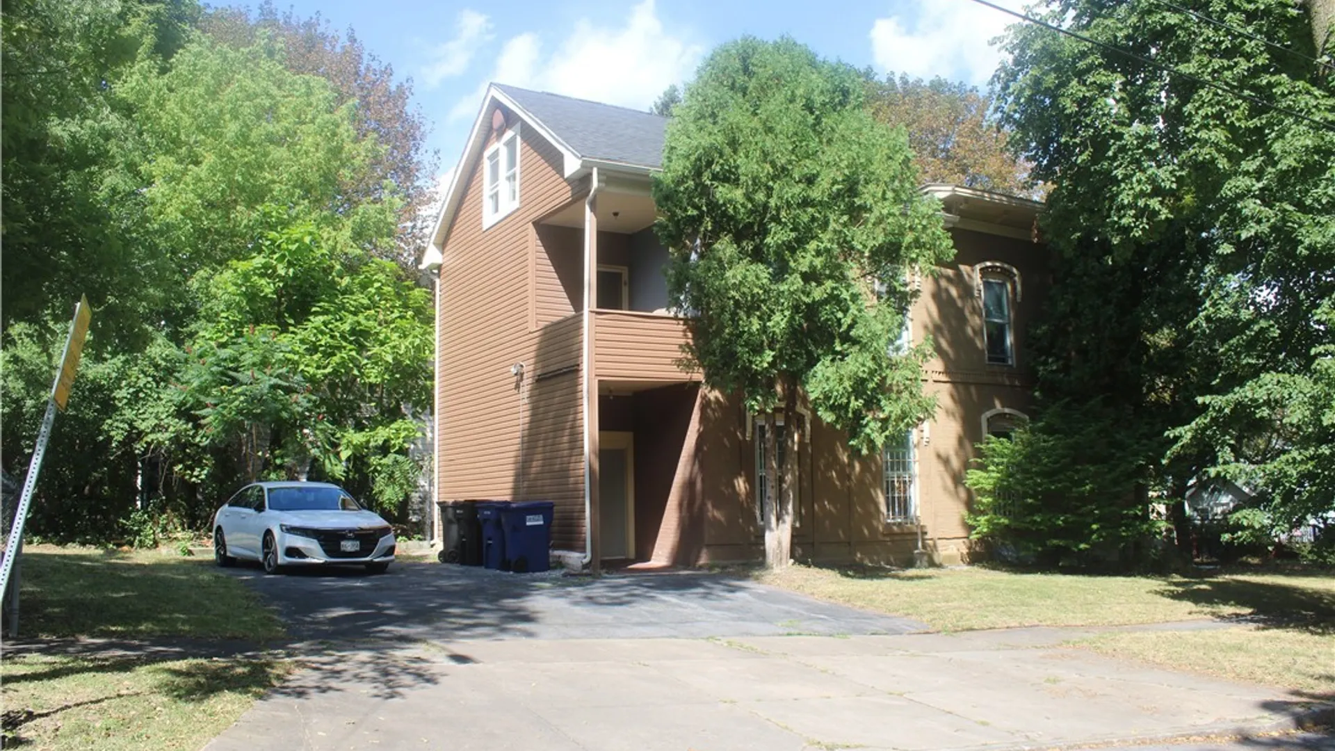 Property at 1326 Madison Street, Syracuse, NY 13210 3