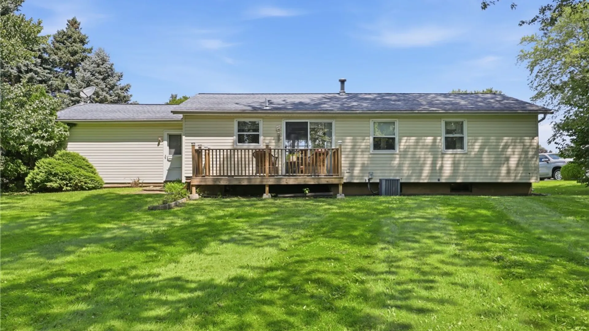 Property at 108 Long Wood Dr Drive, Greece, NY 14612 28