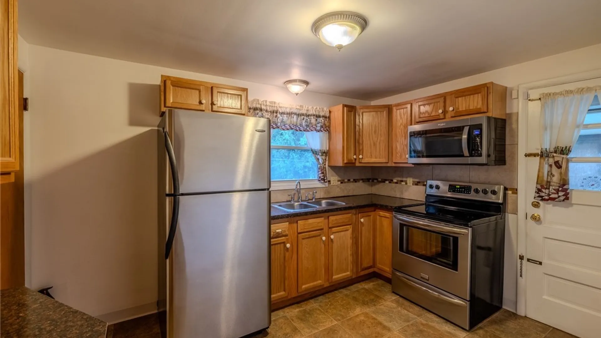 Property at 306 Carlton Drive, Syracuse, NY 13214 7