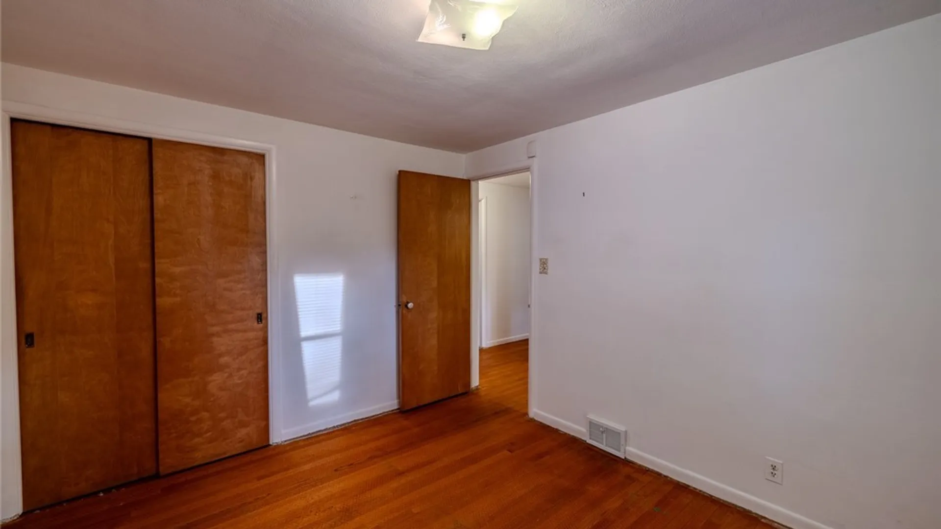 Property at 306 Carlton Drive, Syracuse, NY 13214 13