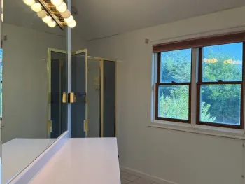 Property at 34 Jenawood Lane, Amherst, NY 14221
