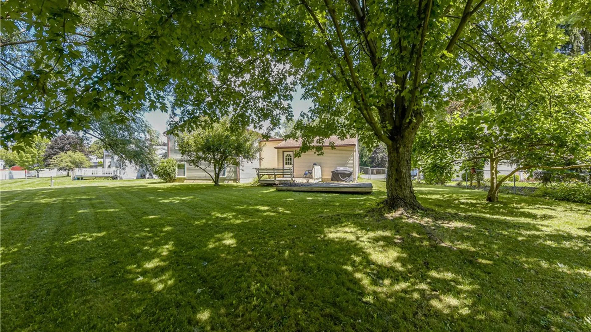 Property at 80 Shadow Lane, Gates, NY 14606 35