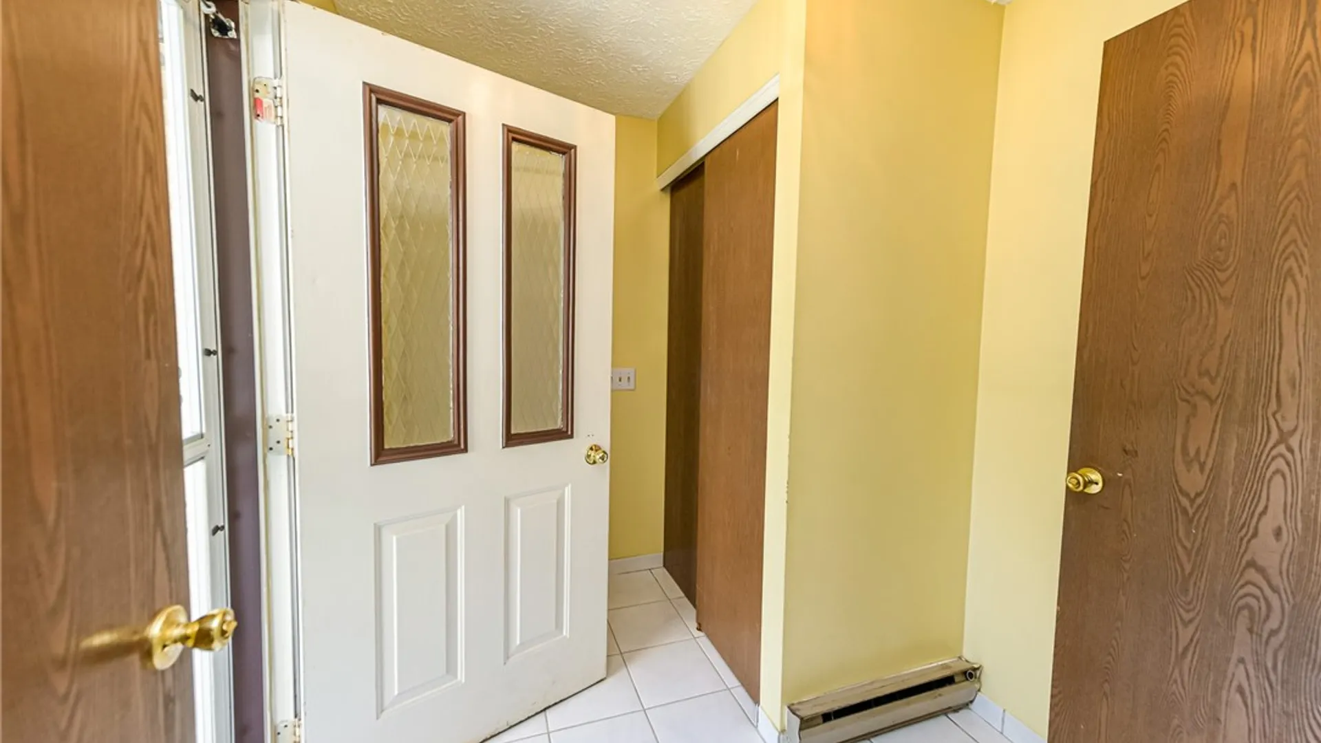 Property at 80 Shadow Lane, Gates, NY 14606 4
