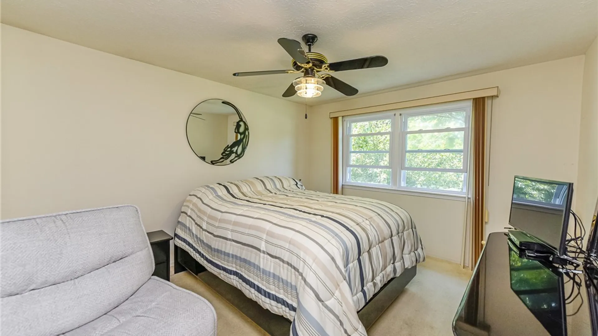 Property at 80 Shadow Lane, Gates, NY 14606 17