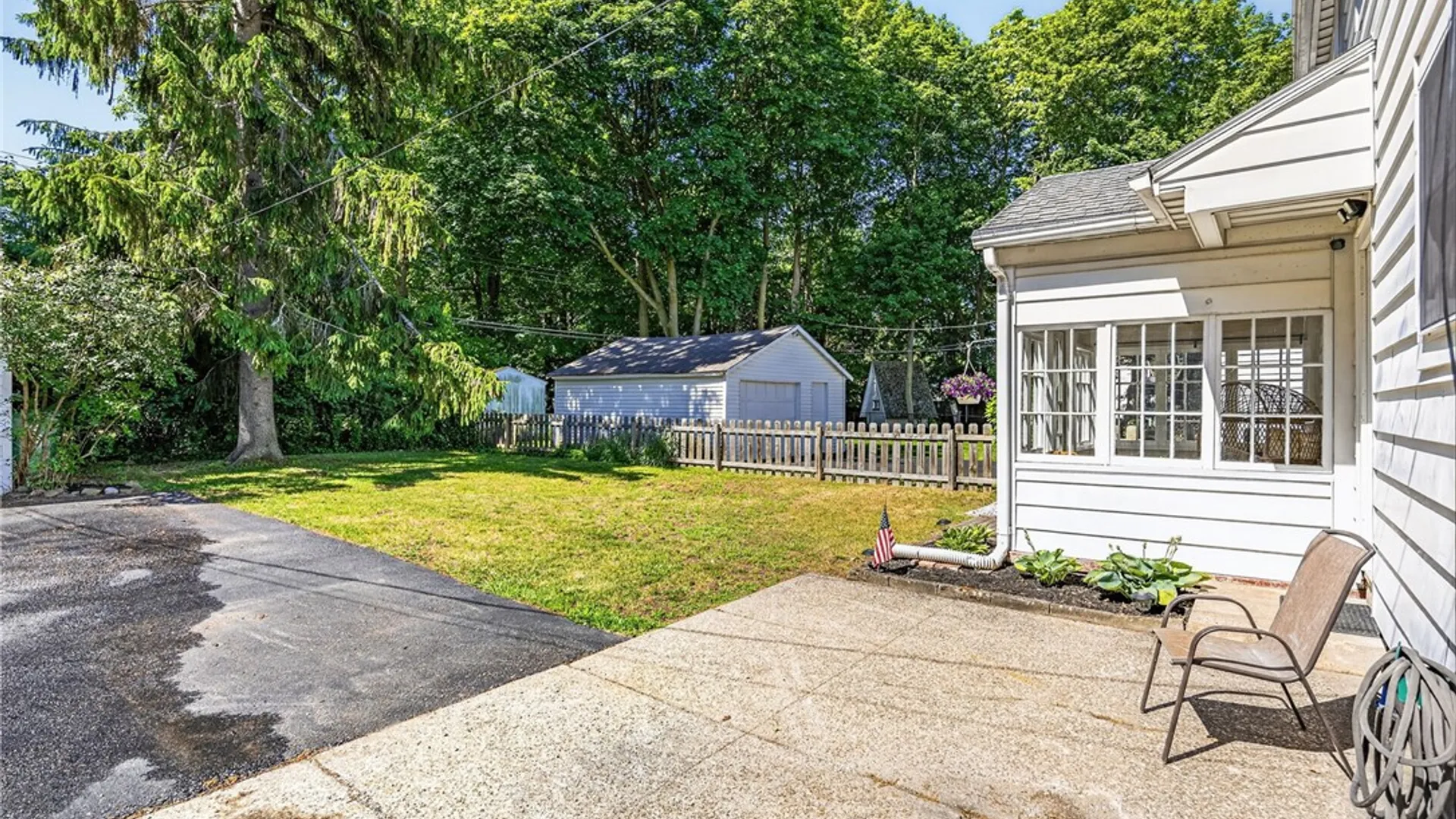 Property at 33 Coolidge Road, Irondequoit, NY 14622 35
