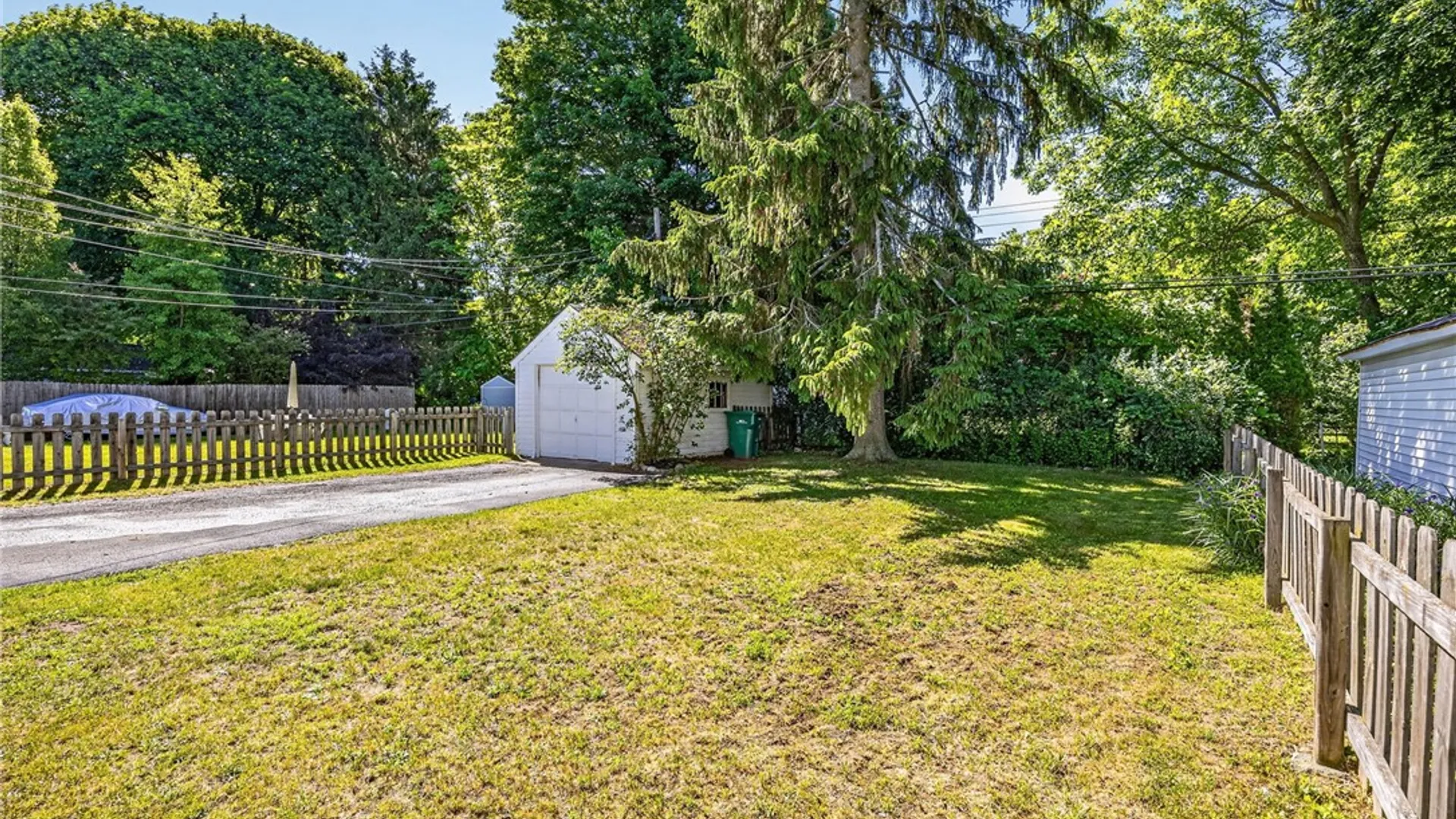 Property at 33 Coolidge Road, Irondequoit, NY 14622 37
