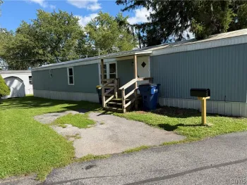 Property at lot 402 Rolling Hills Mobile Home Park NY 5, Elbridge, NY 13060