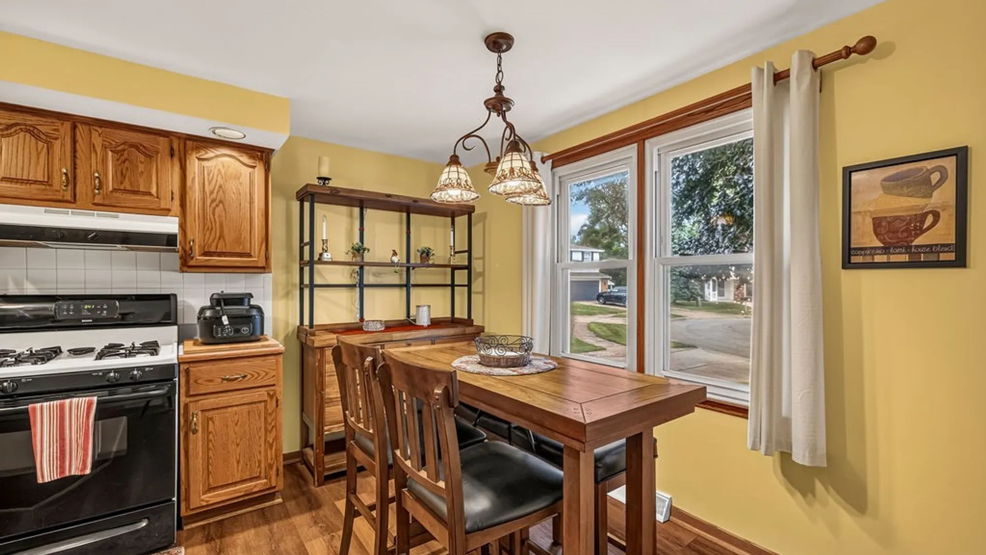Property at 31 George Drive, West Seneca, NY 14224 7