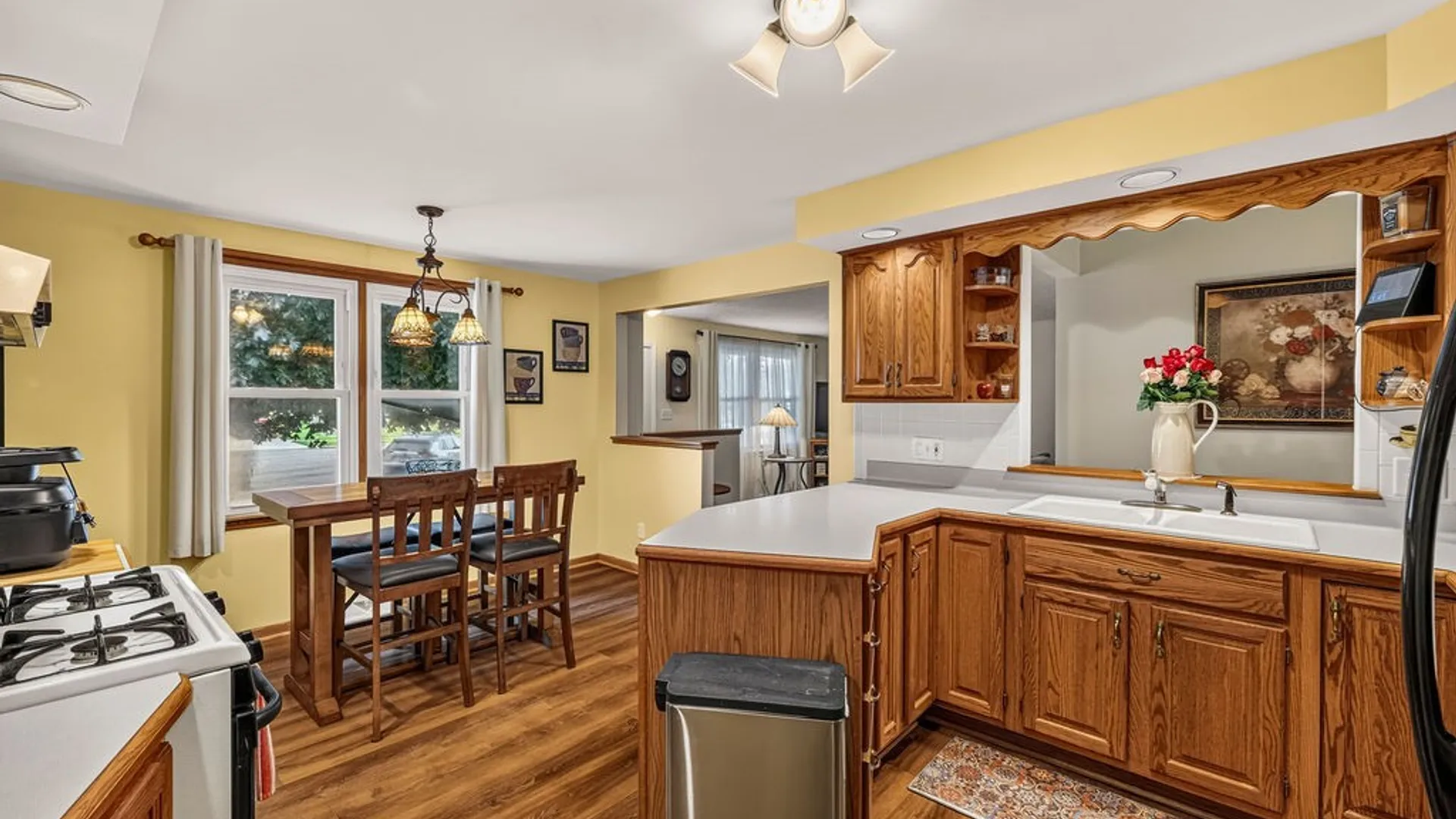 Property at 31 George Drive, West Seneca, NY 14224 10