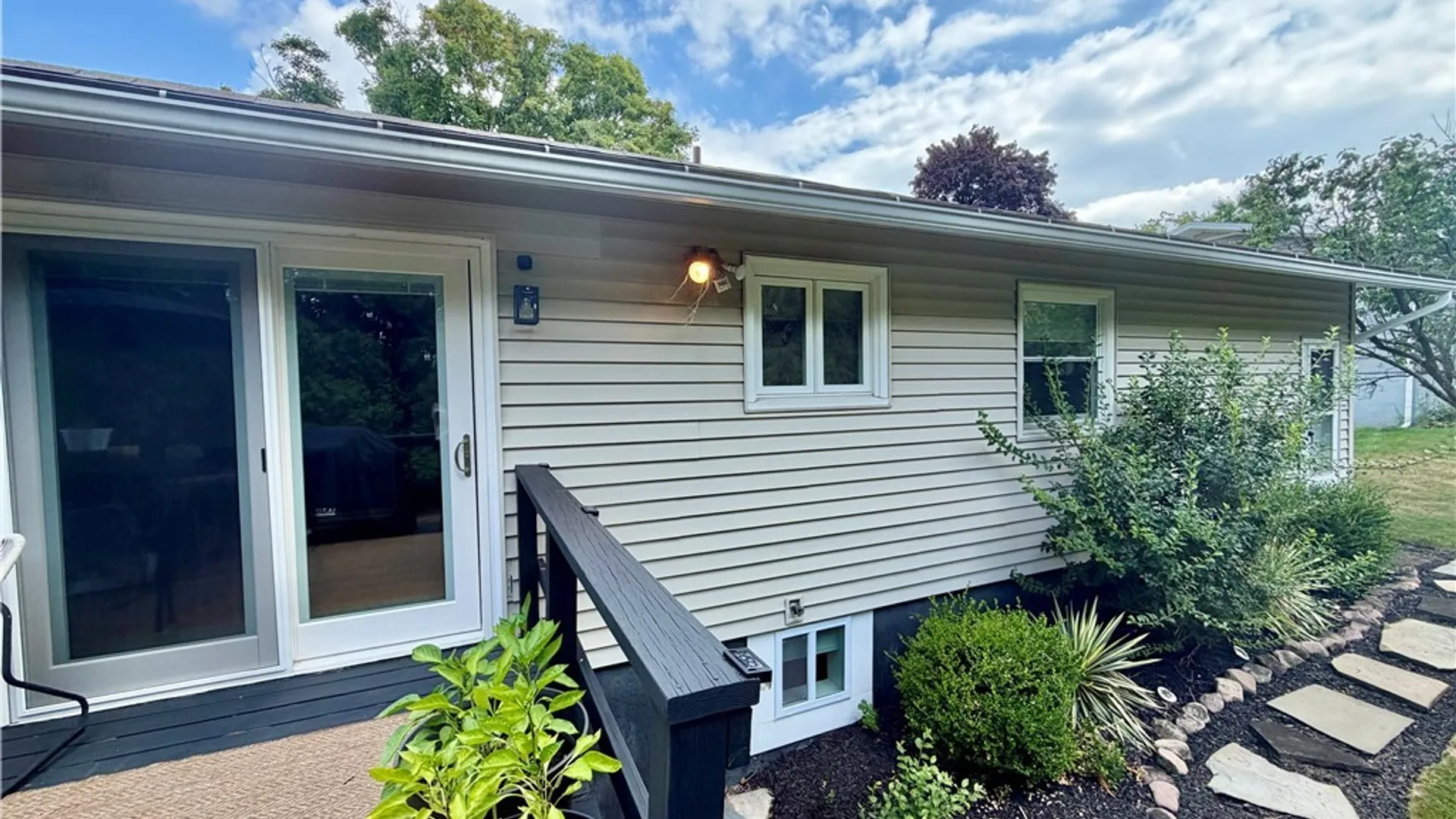 Property at 107 Sylvan Way, Camillus, NY 13031 33