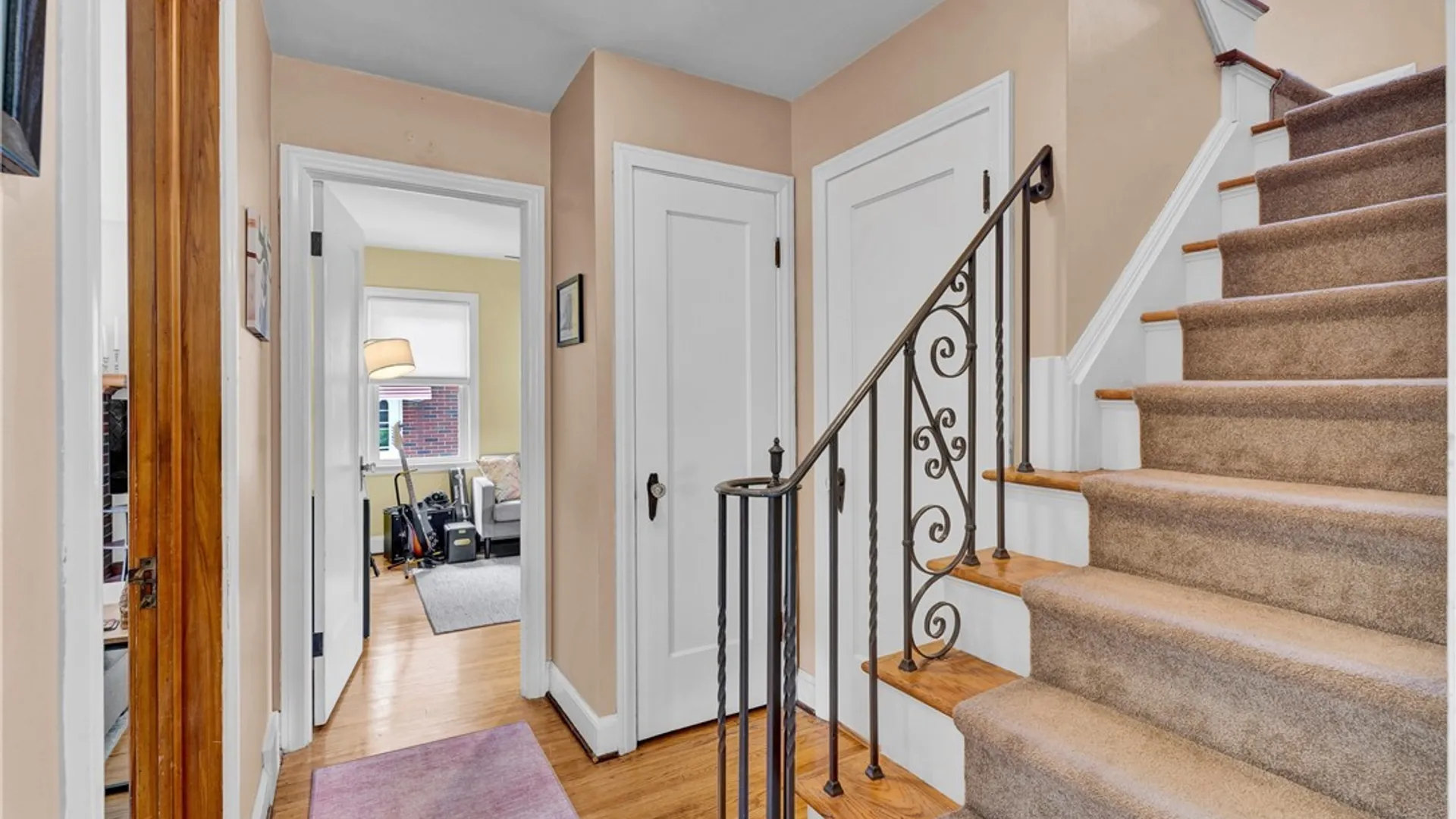 Property at 90 Hendricks Boulevard, Amherst, NY 14226 15