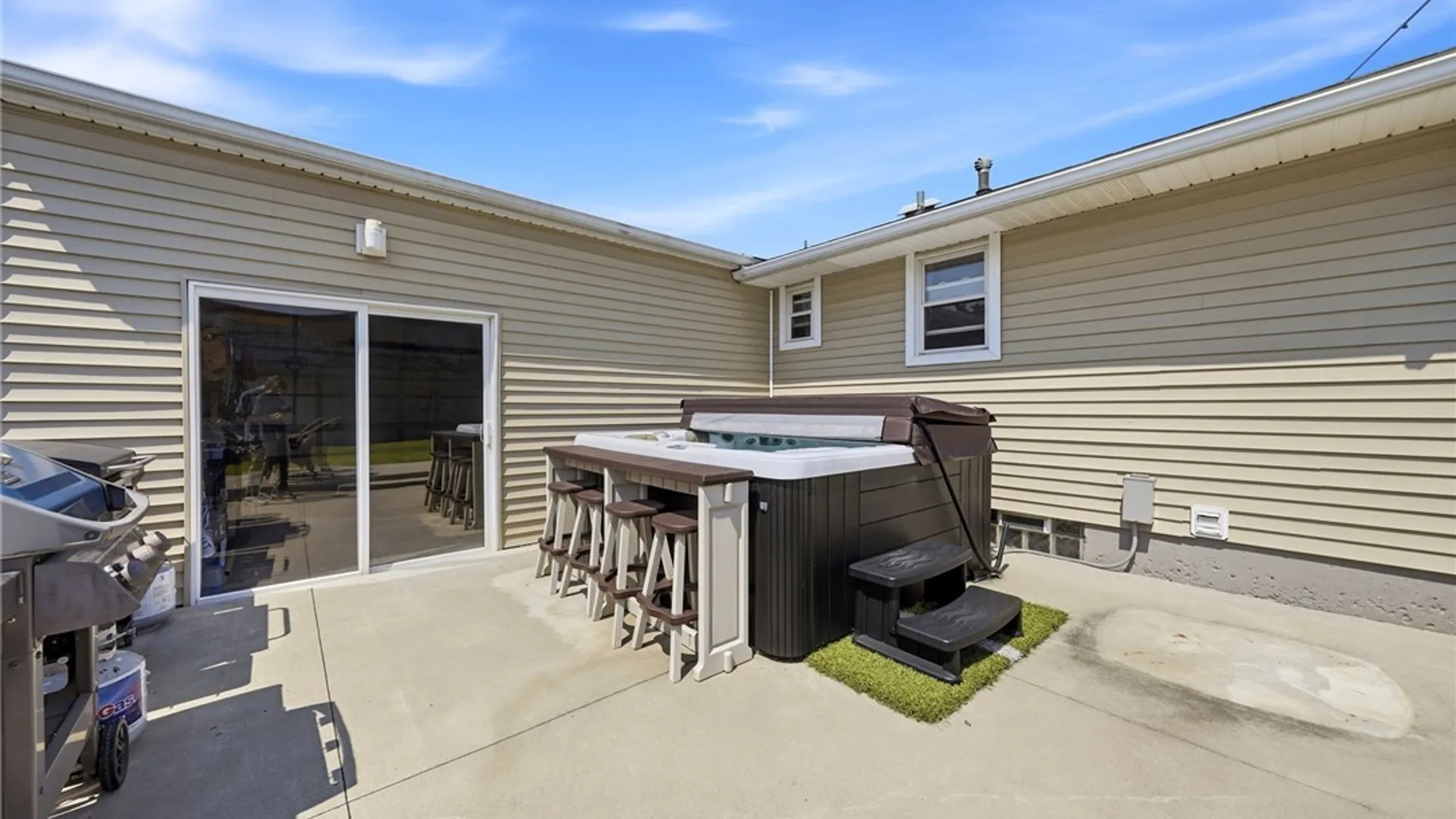 Property at 85 Lemoine Avenue, Cheektowaga, NY 14227 3