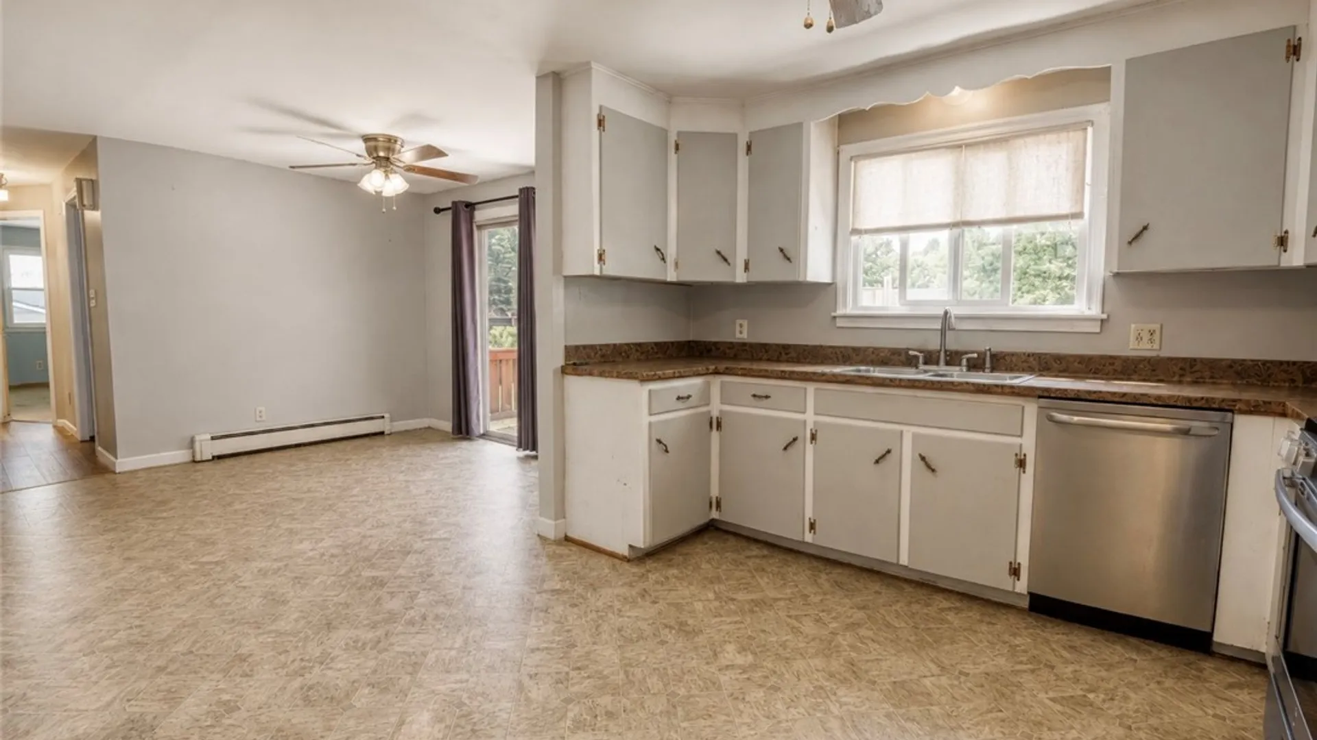 Property at 6727 Hillcroft Drive, Boston, NY 14025 15