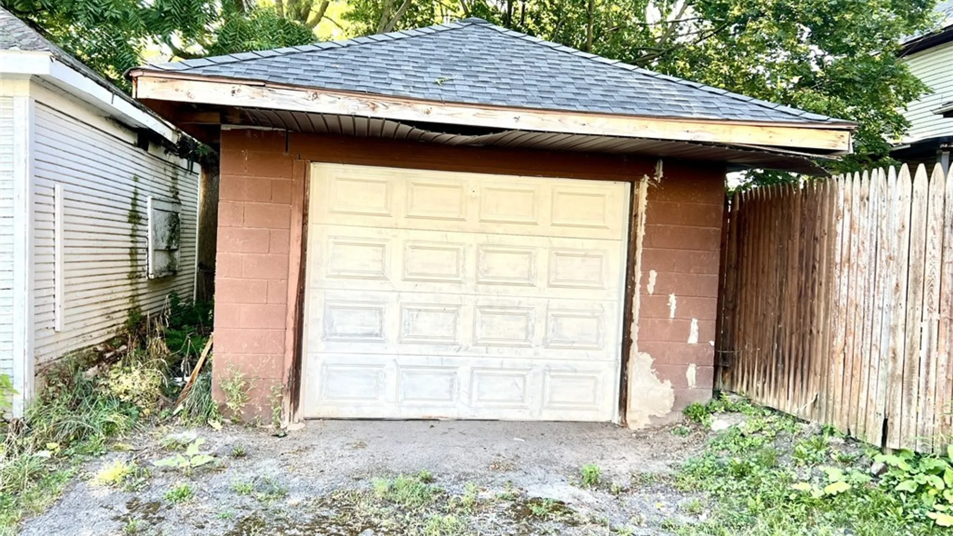 Property at 915 Ferry Avenue, Niagara Falls, NY 14301 28