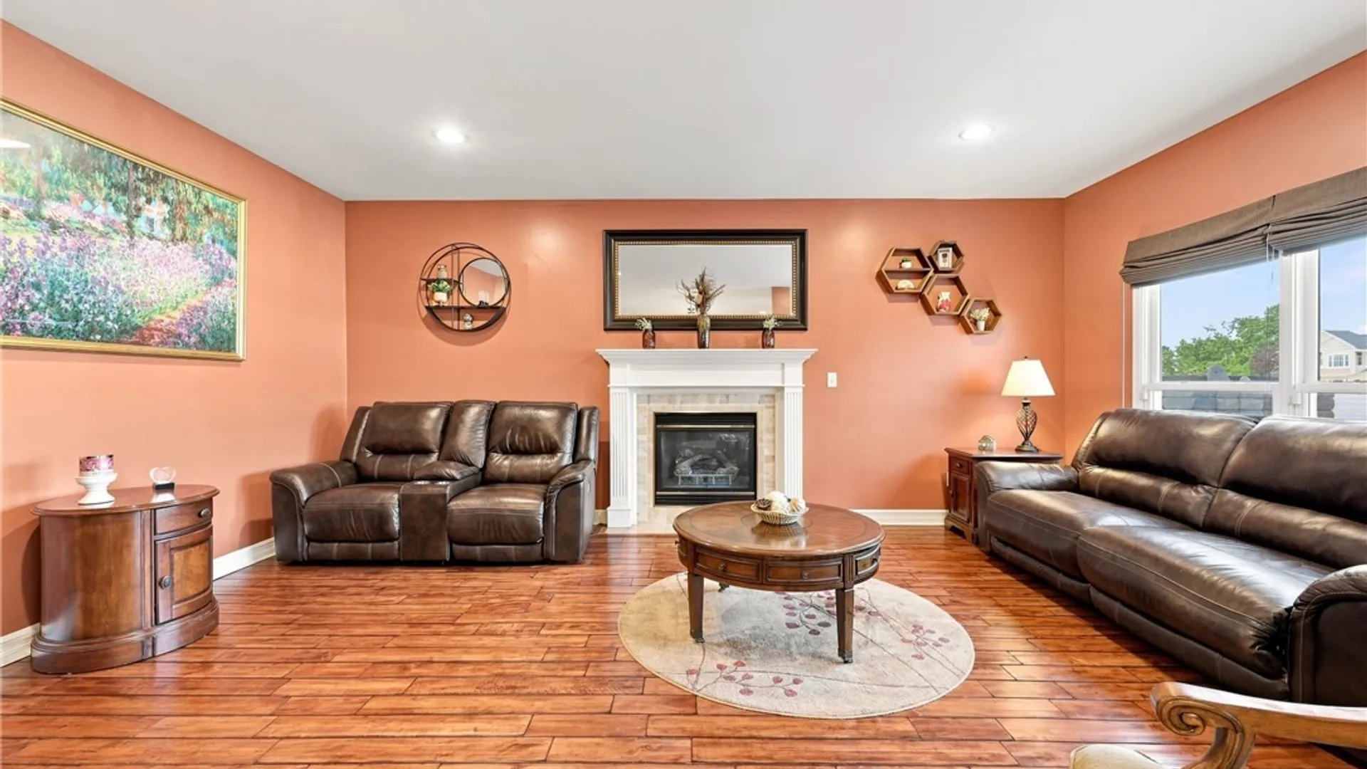 Property at 135 Independence Lane, Grand Island, NY 14072 13