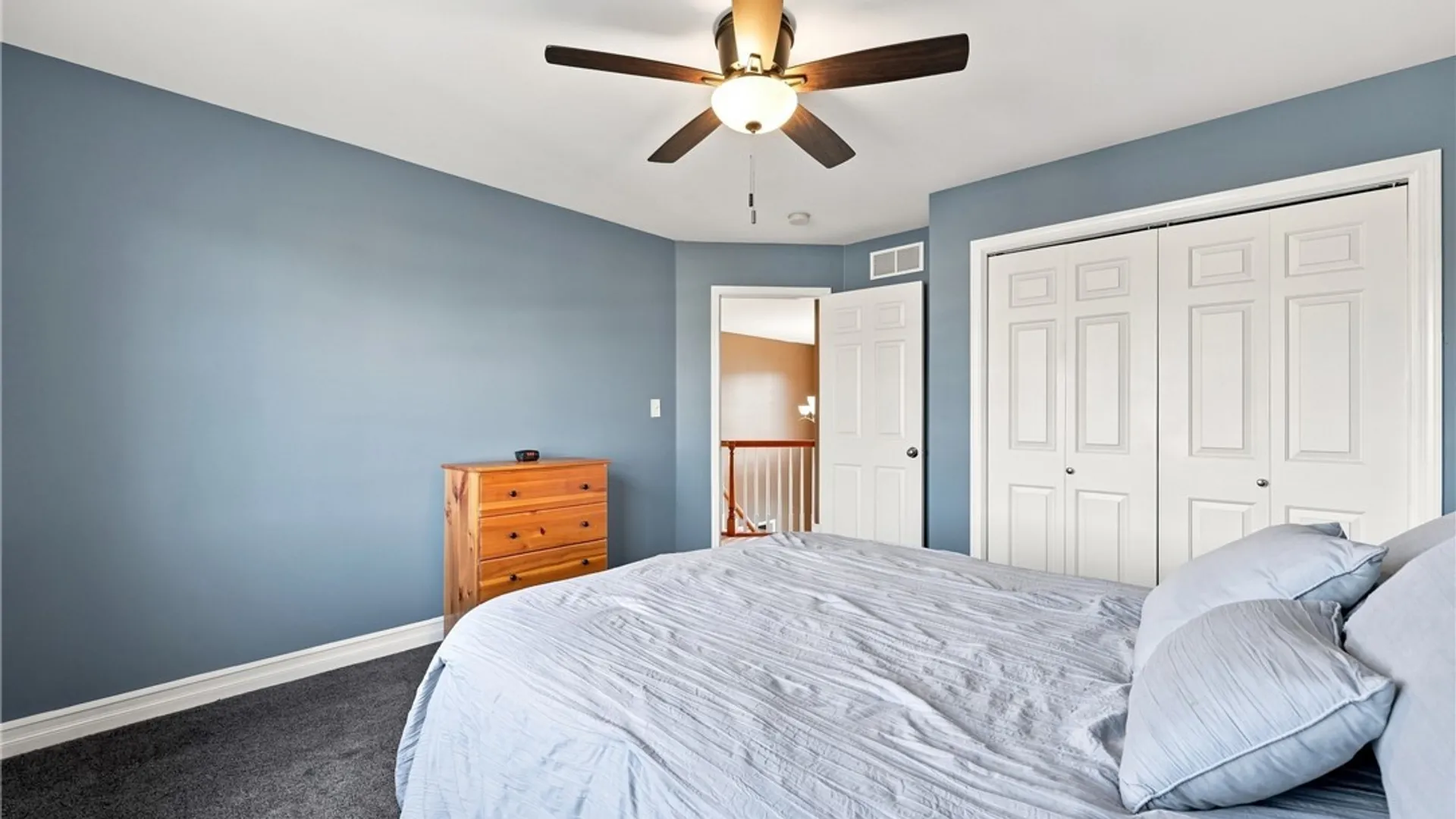 Property at 135 Independence Lane, Grand Island, NY 14072 27