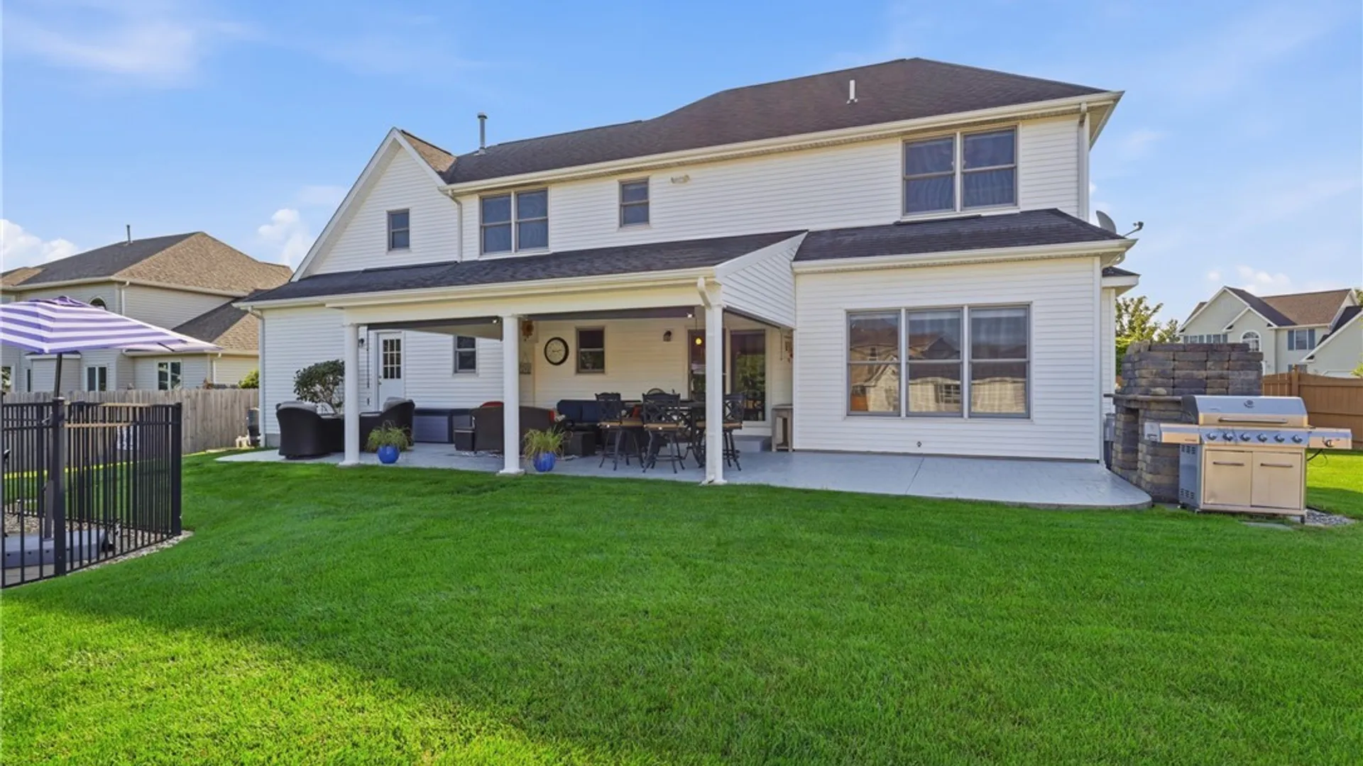 Property at 135 Independence Lane, Grand Island, NY 14072 37