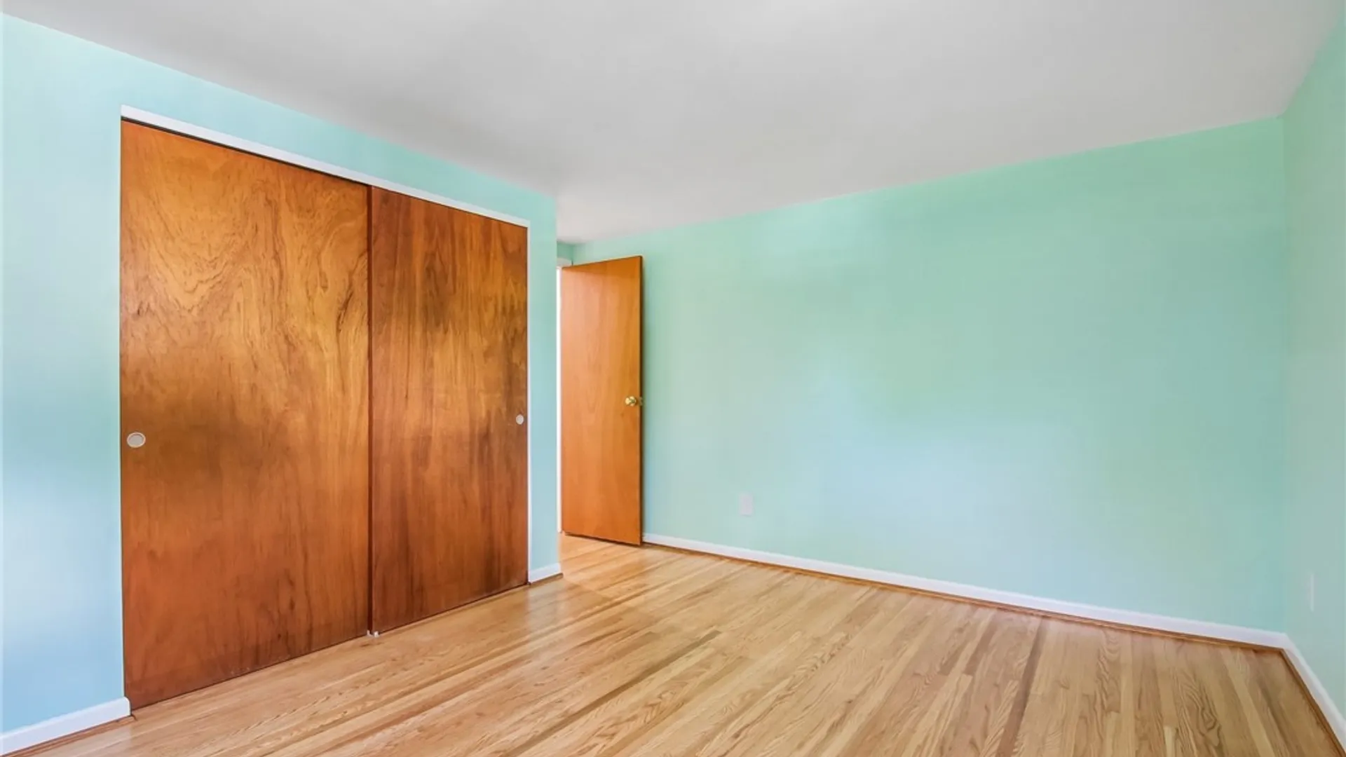 Property at 71 San Marie Drive, Irondequoit, NY 14622 26