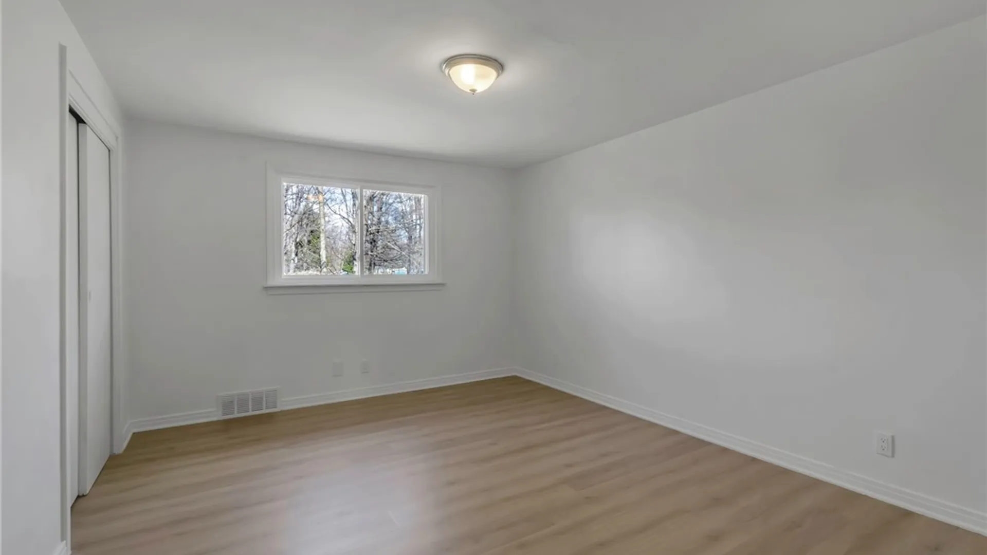 Property at 12482 Broadway Street, Alden, NY 14004 34
