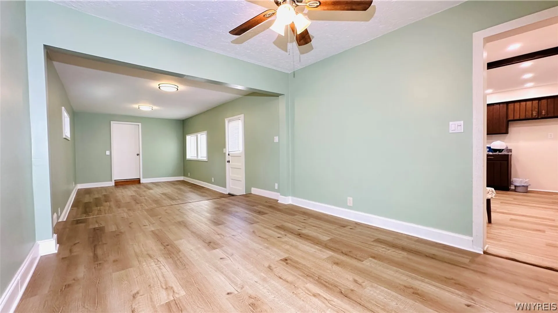 Property at 2486 LaSalle Avenue, Niagara Falls, NY 14301 13