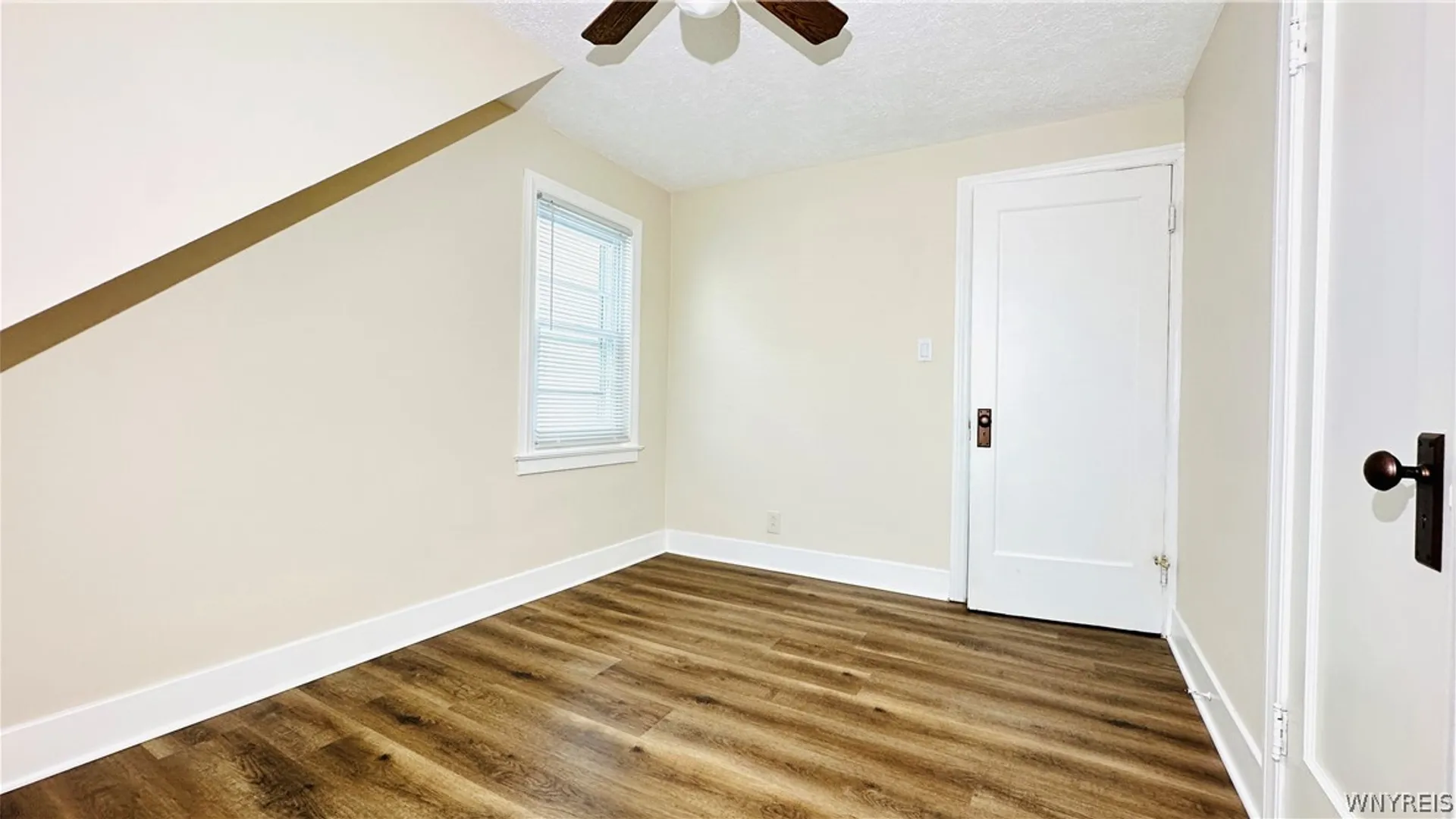 Property at 2486 LaSalle Avenue, Niagara Falls, NY 14301 22