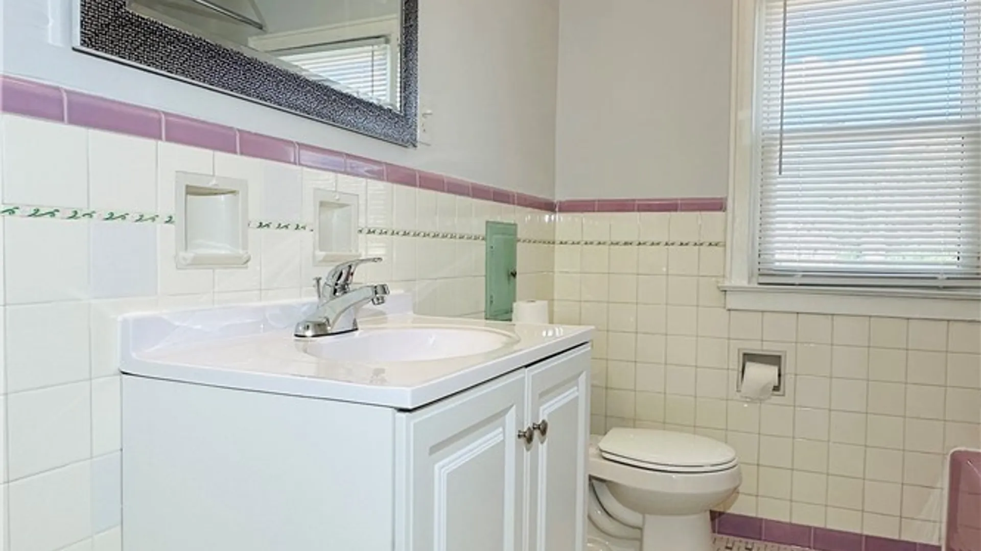Property at 2486 LaSalle Avenue, Niagara Falls, NY 14301 32