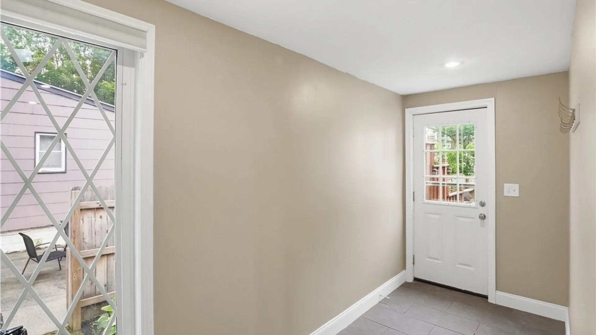 Property at 190 Laverack Avenue, Lancaster, NY 14043 27