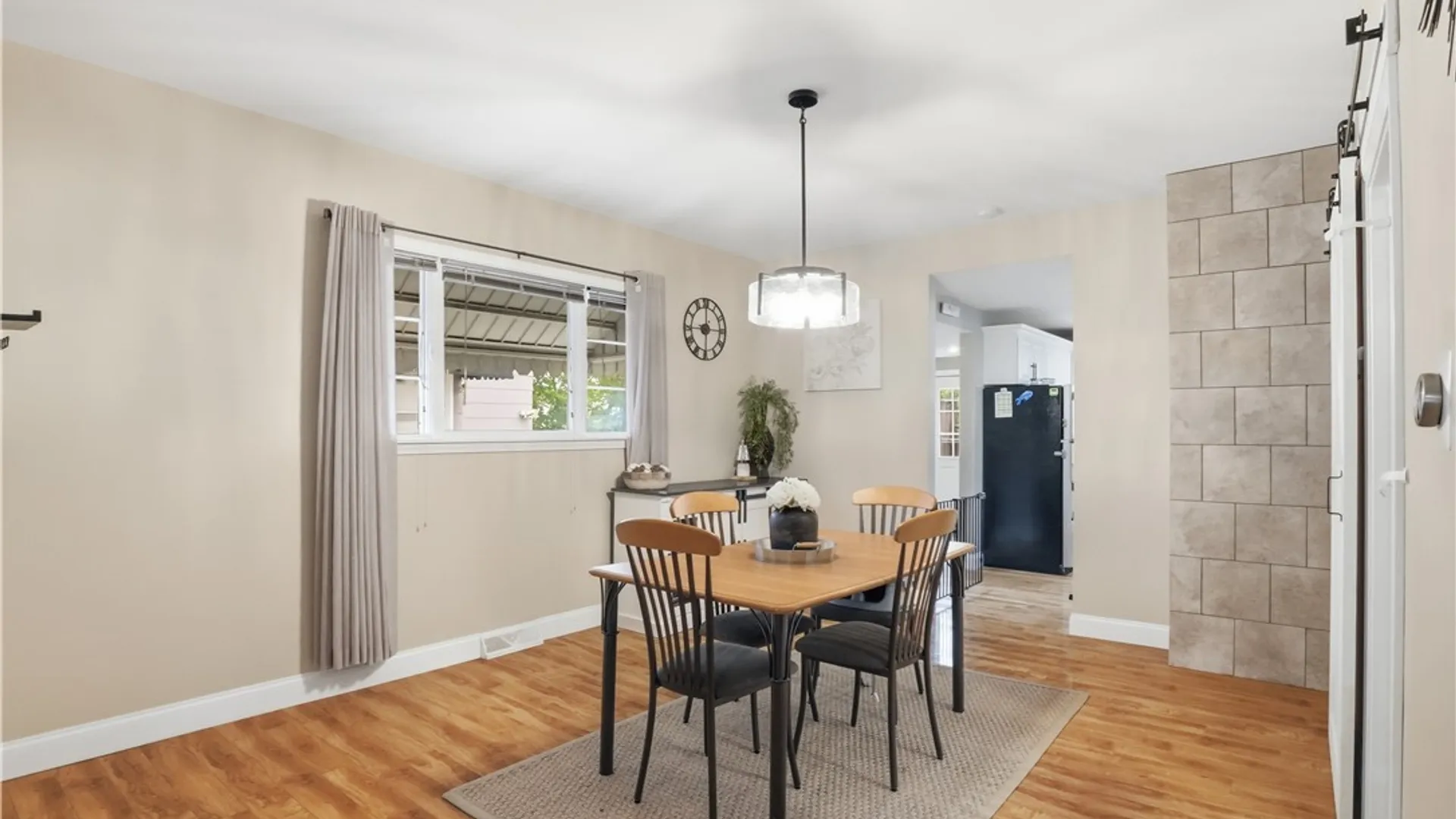 Property at 190 Laverack Avenue, Lancaster, NY 14043 7