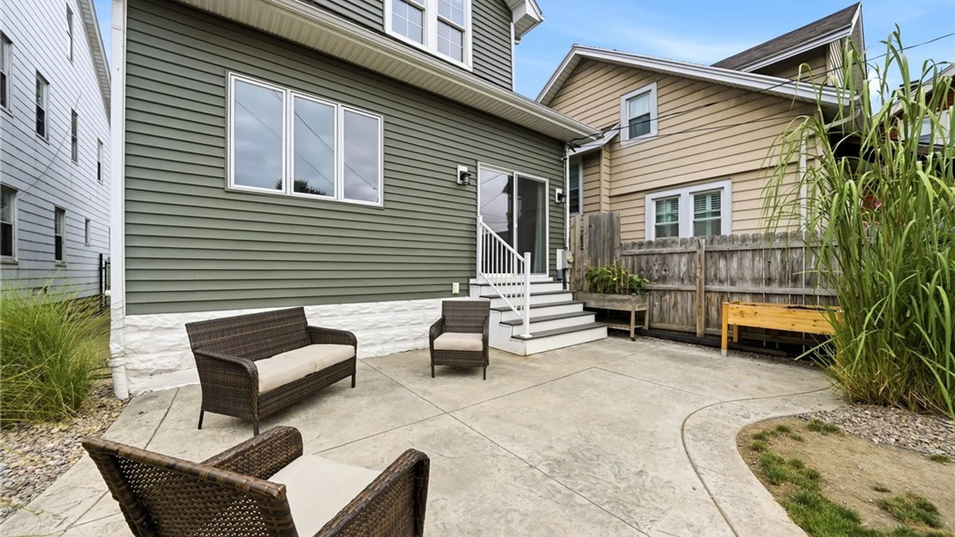 Property at 799 Mckinley Parkway, Buffalo, NY 14220 5