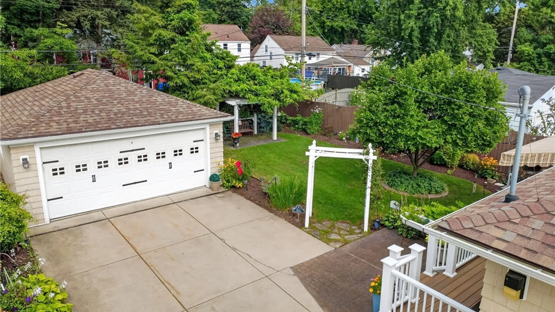 Property at 36 Lorfield Dr, Amherst, NY 14226 44