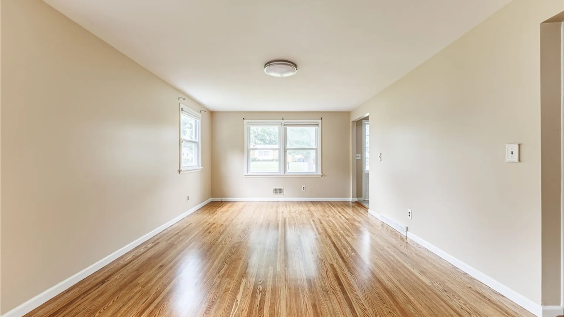 Property at 35 Grecian Parkway, Greece, NY 14626 9