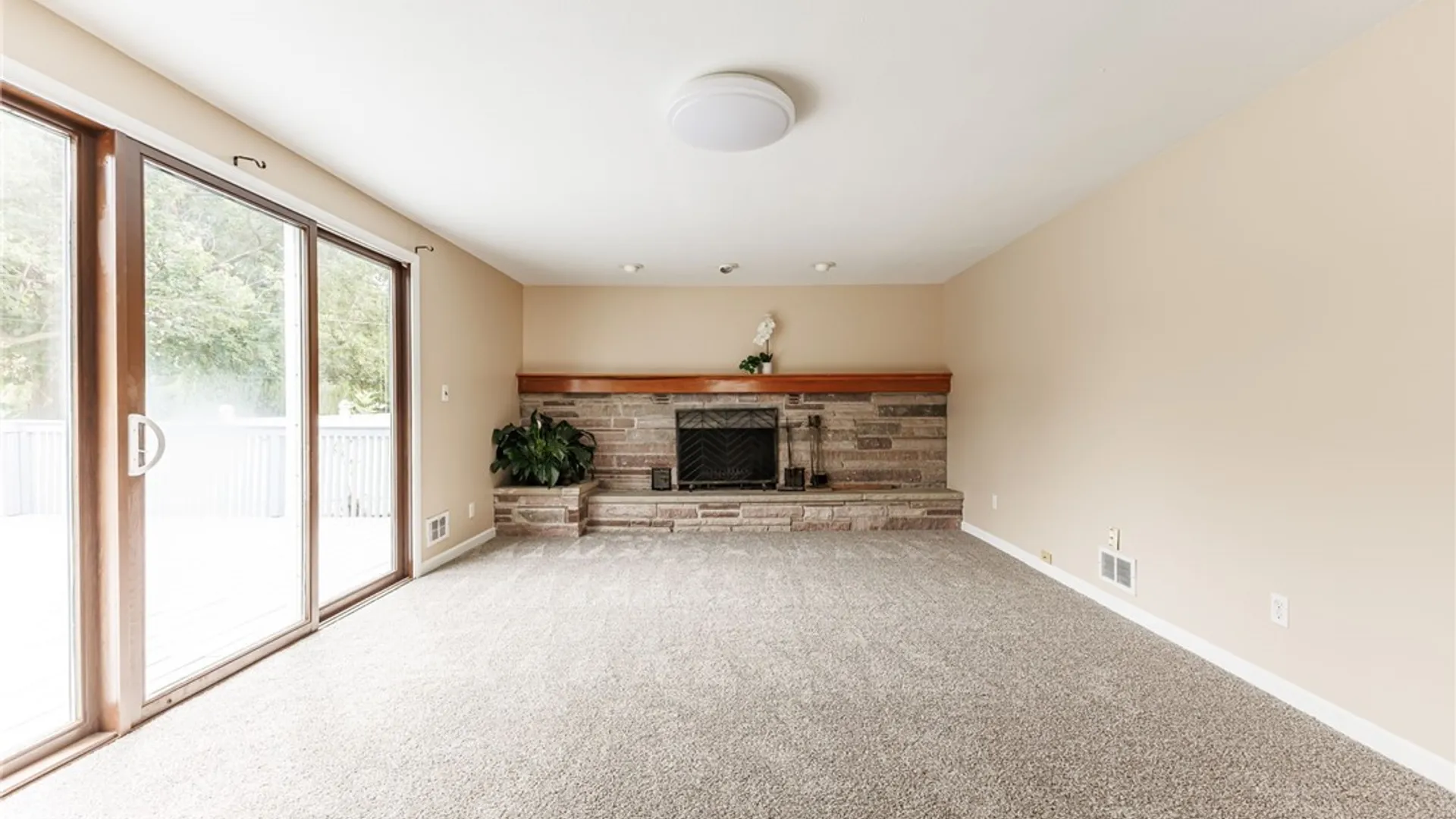 Property at 35 Grecian Parkway, Greece, NY 14626 18