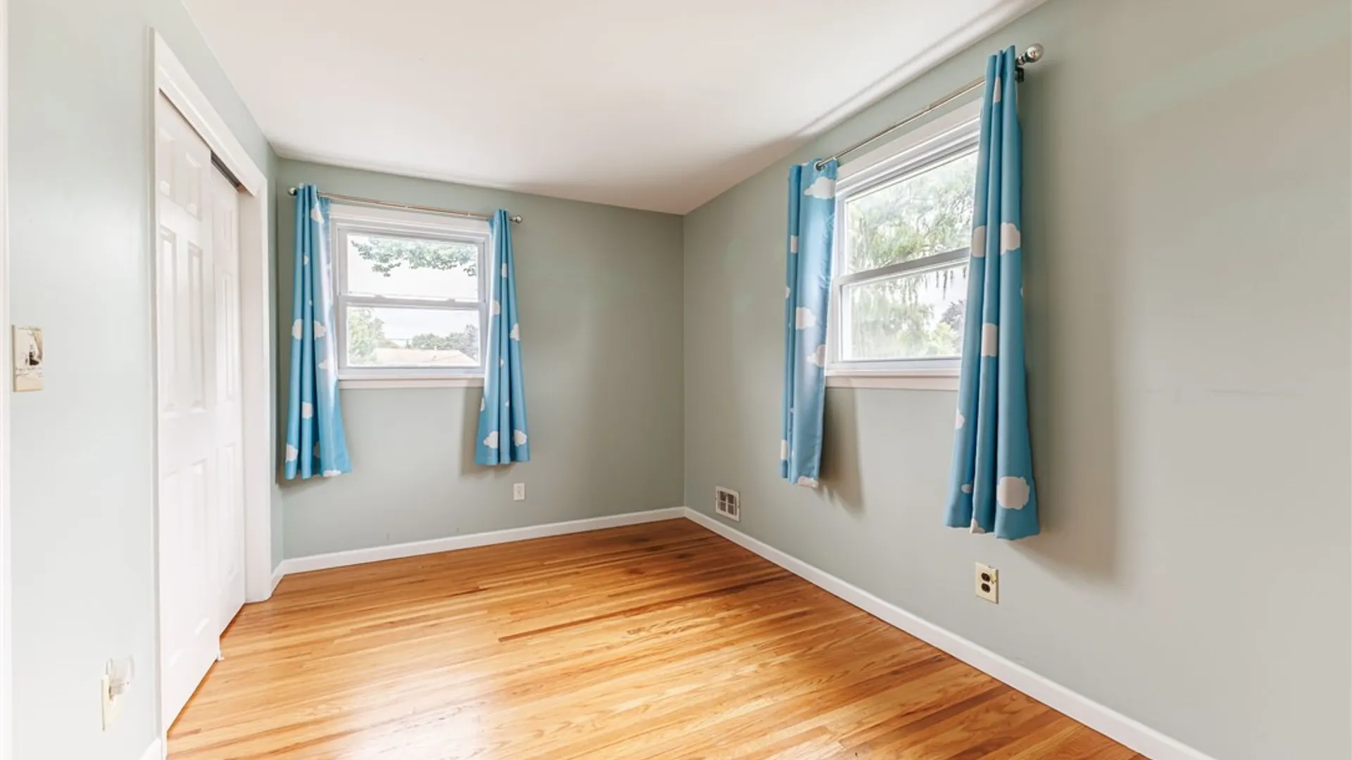 Property at 35 Grecian Parkway, Greece, NY 14626 27