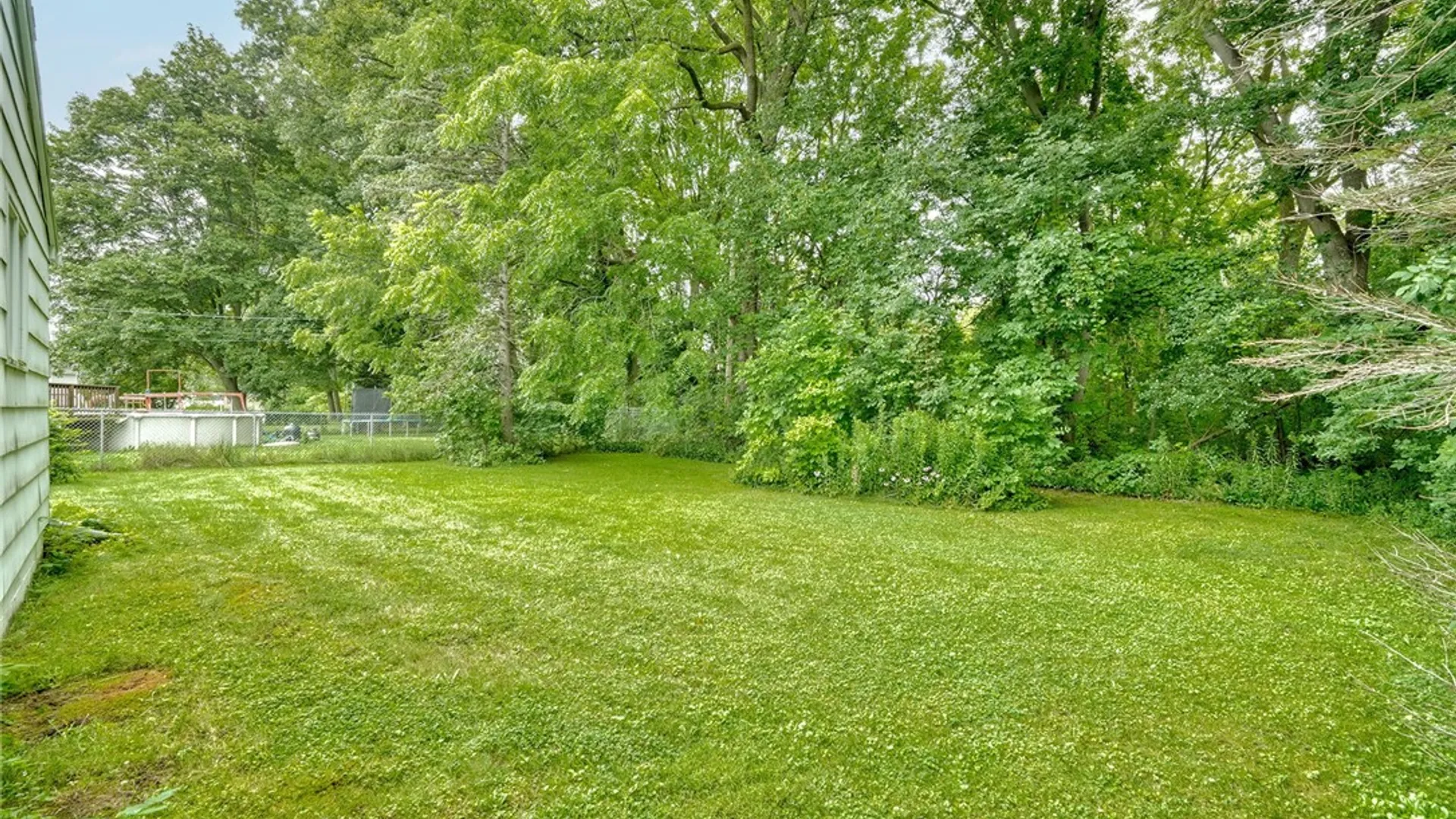 Property at 60 Willhurst Drive, Gates, NY 14606 37