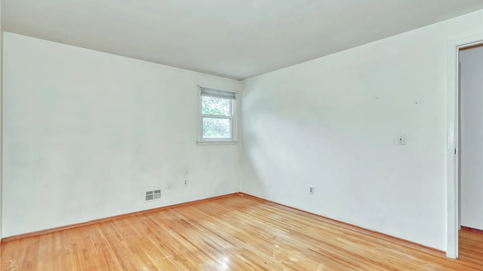 Property at 60 Willhurst Drive, Gates, NY 14606 23