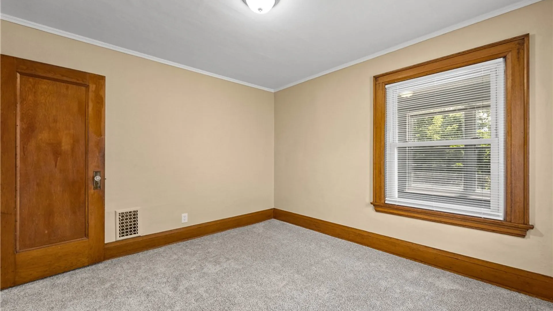 Property at 265 Melville Street, Rochester, NY 14609 28